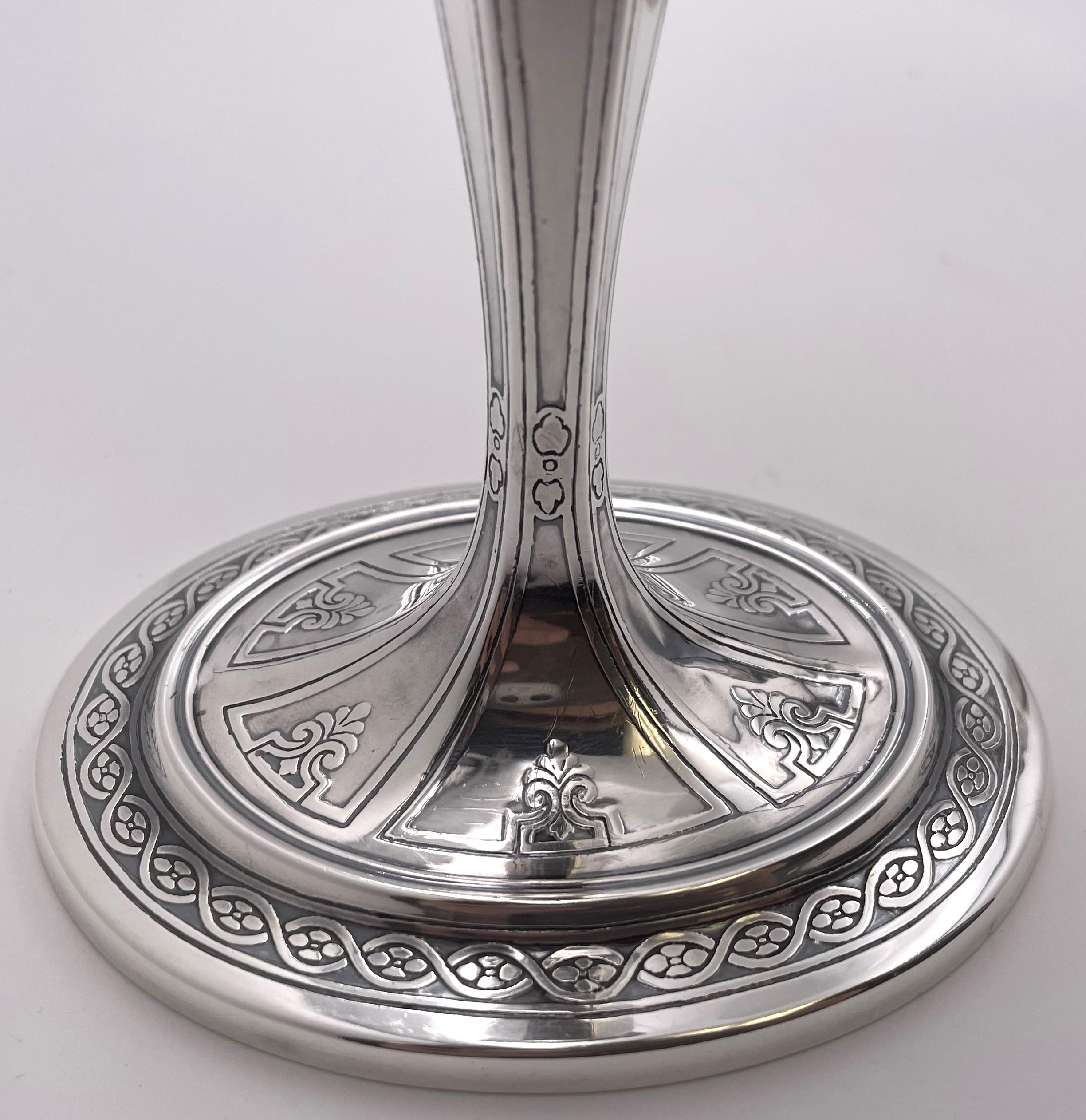 Pair of Tiffany & Co. Sterling Silver 1910 Candlesticks For Sale 4