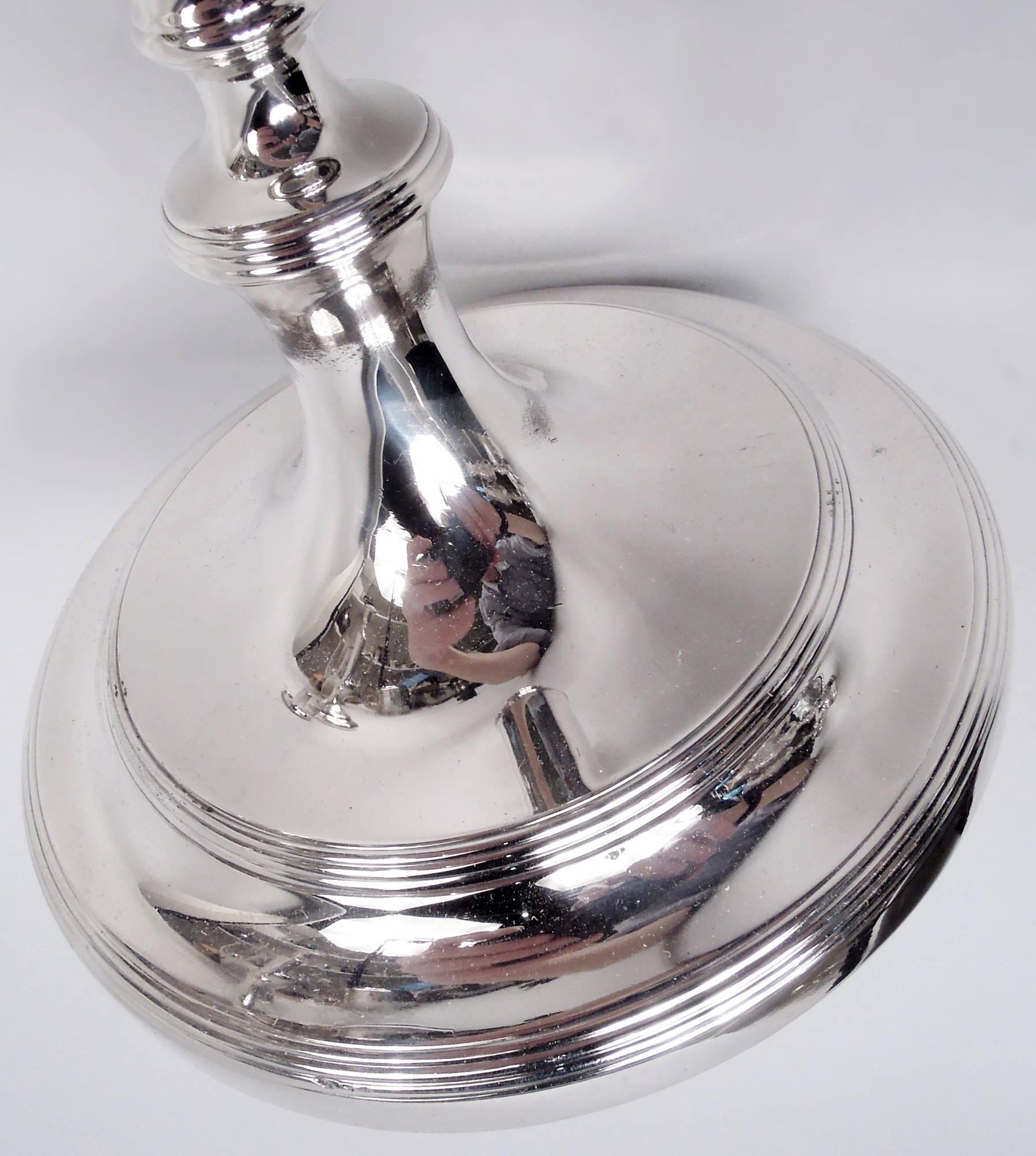Pair of Tiffany Edwardian Classical Sterling Silver Candlesticks For Sale 2