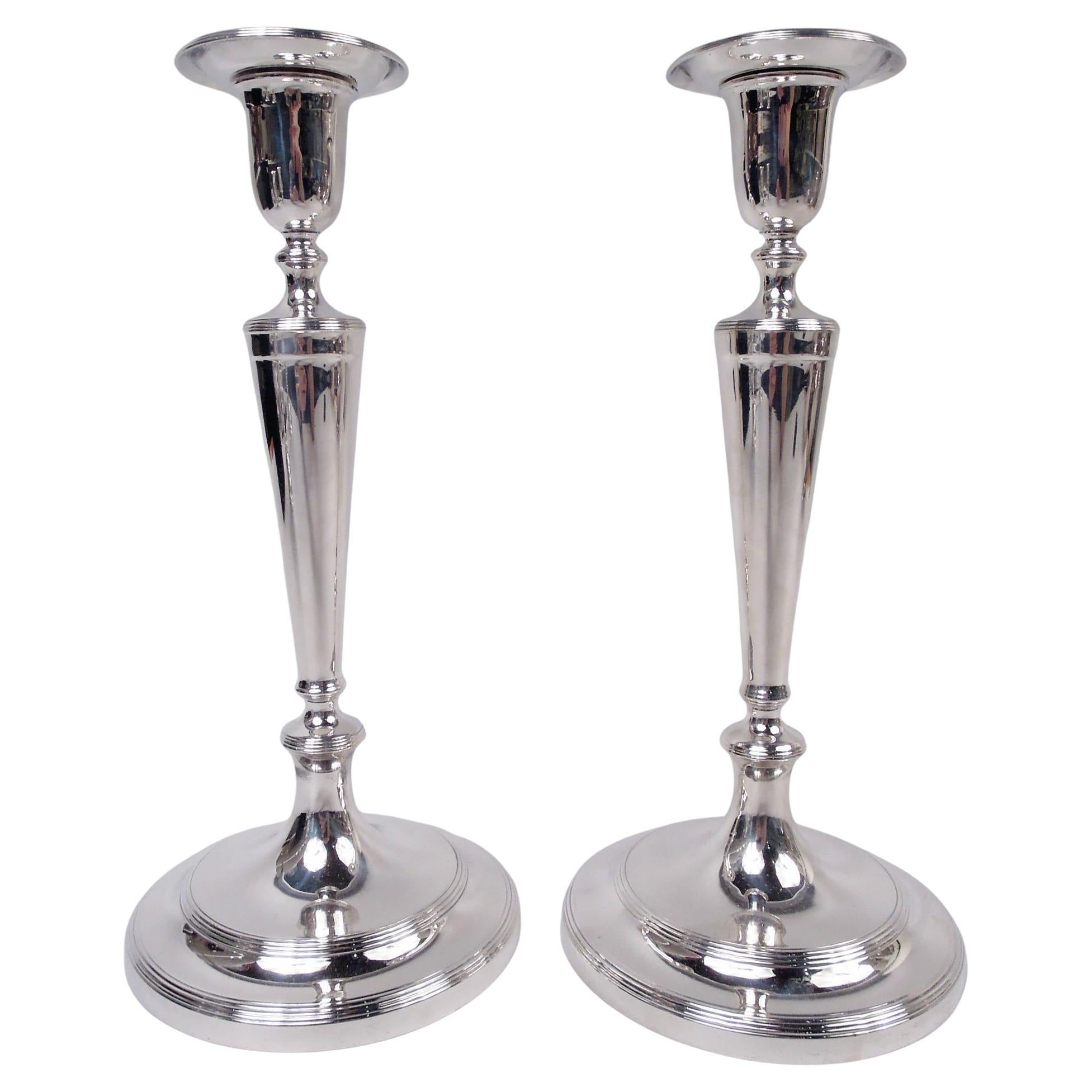 Pair of Tiffany Edwardian Classical Sterling Silver Candlesticks For Sale