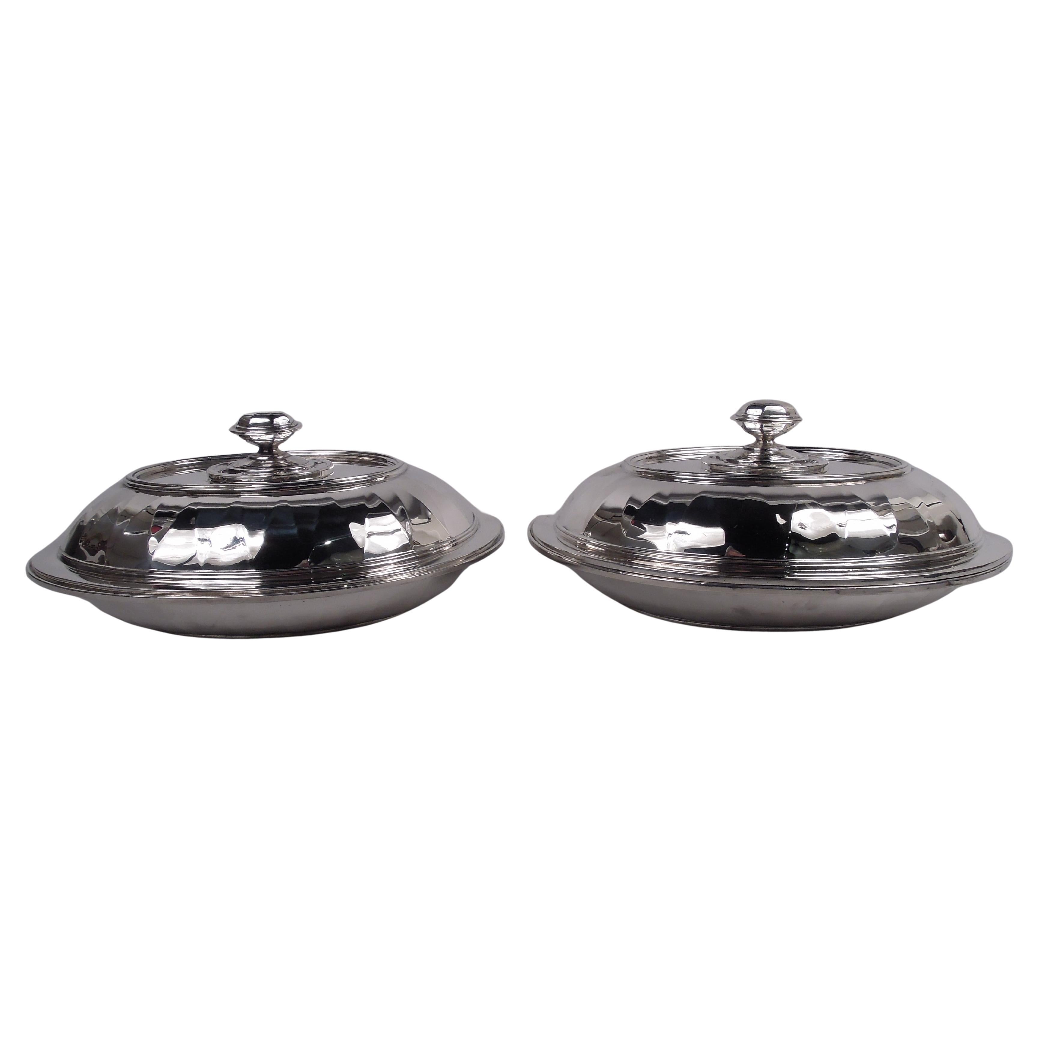 Pair of Tiffany Saint Dunstan Sterling Silver Covered Vegetable Dishes For Sale