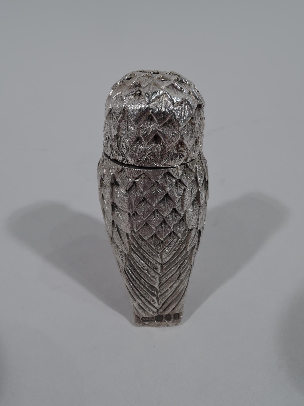 Late 20th Century Pair of Tiffany Sterling Silver Owl Salt and Pepper Shakers