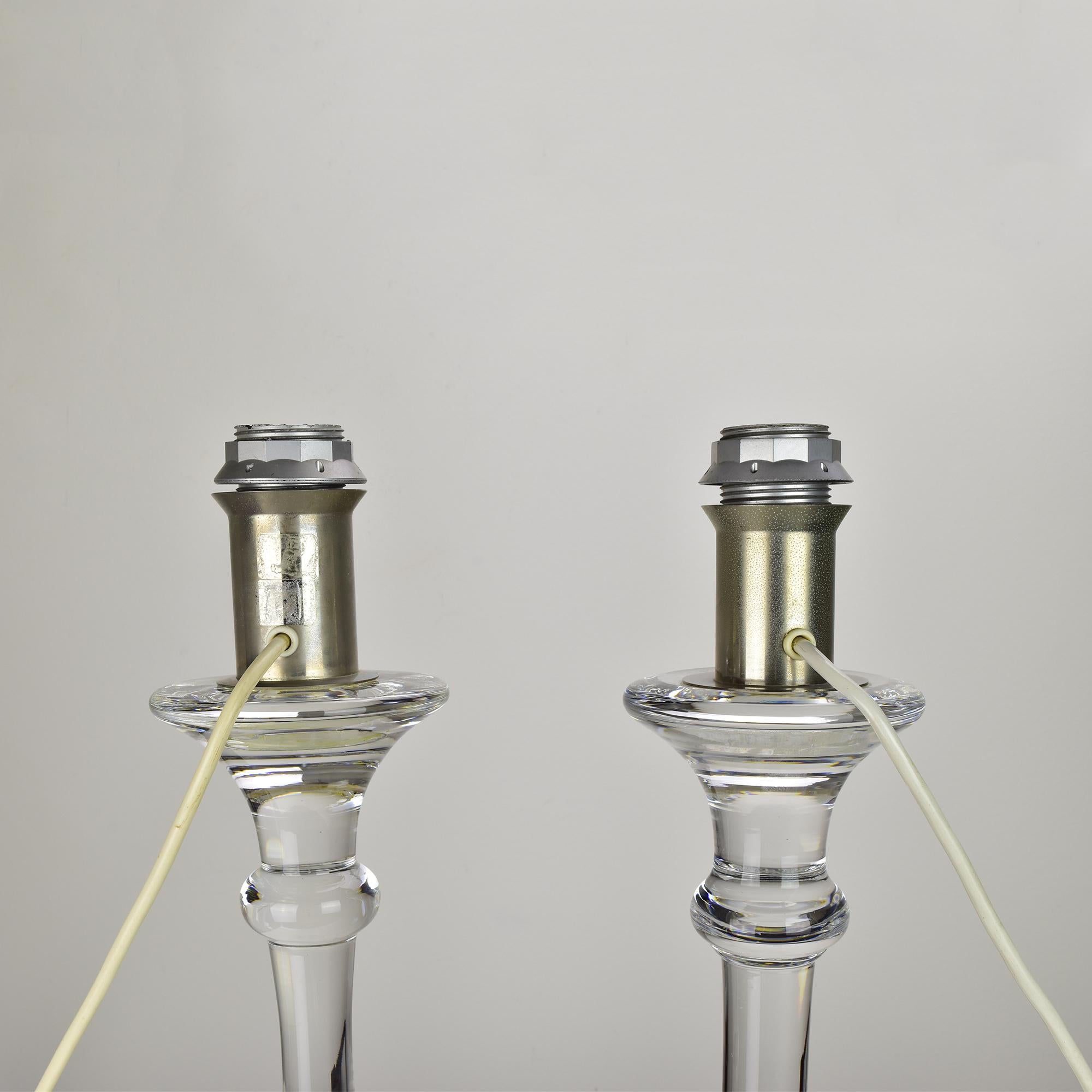 Pareja de lámparas de mesa Tiffany de Ingo Maurer y Val St. Lambert 1969 Vidrio en venta