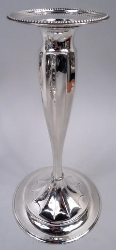 Coppia di candelabri in argento Tiffany Victorian Classic