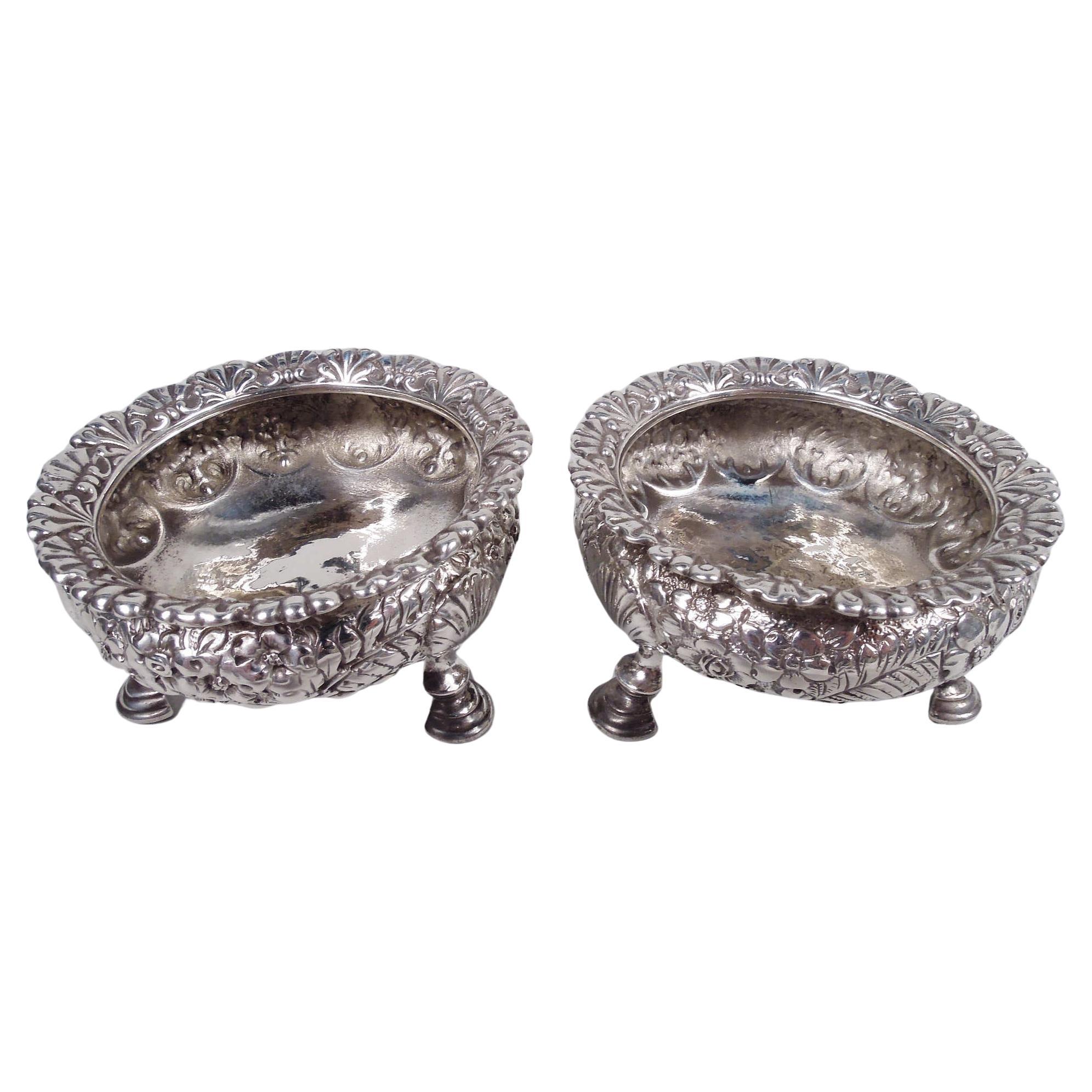 Pair of Tiffany Victorian Classical Sterling Silver Open Salts For Sale