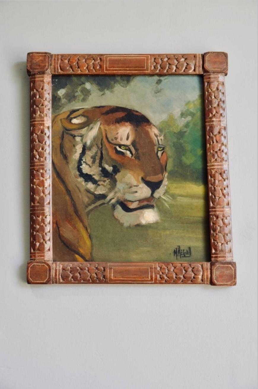 Pair of Tiger and Lion Art Deco Framed Paintings In Excellent Condition For Sale In Los Angeles, CA