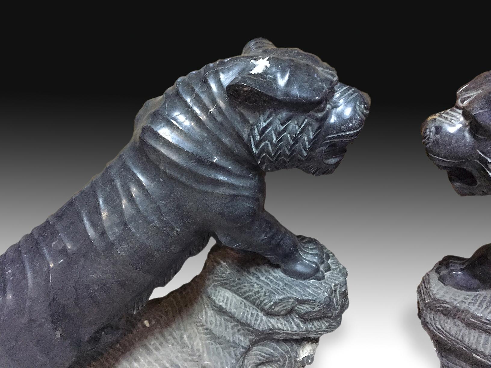 Unknown Pair of Tigers, Carved Marble, 20th Century, after Oriental Models For Sale
