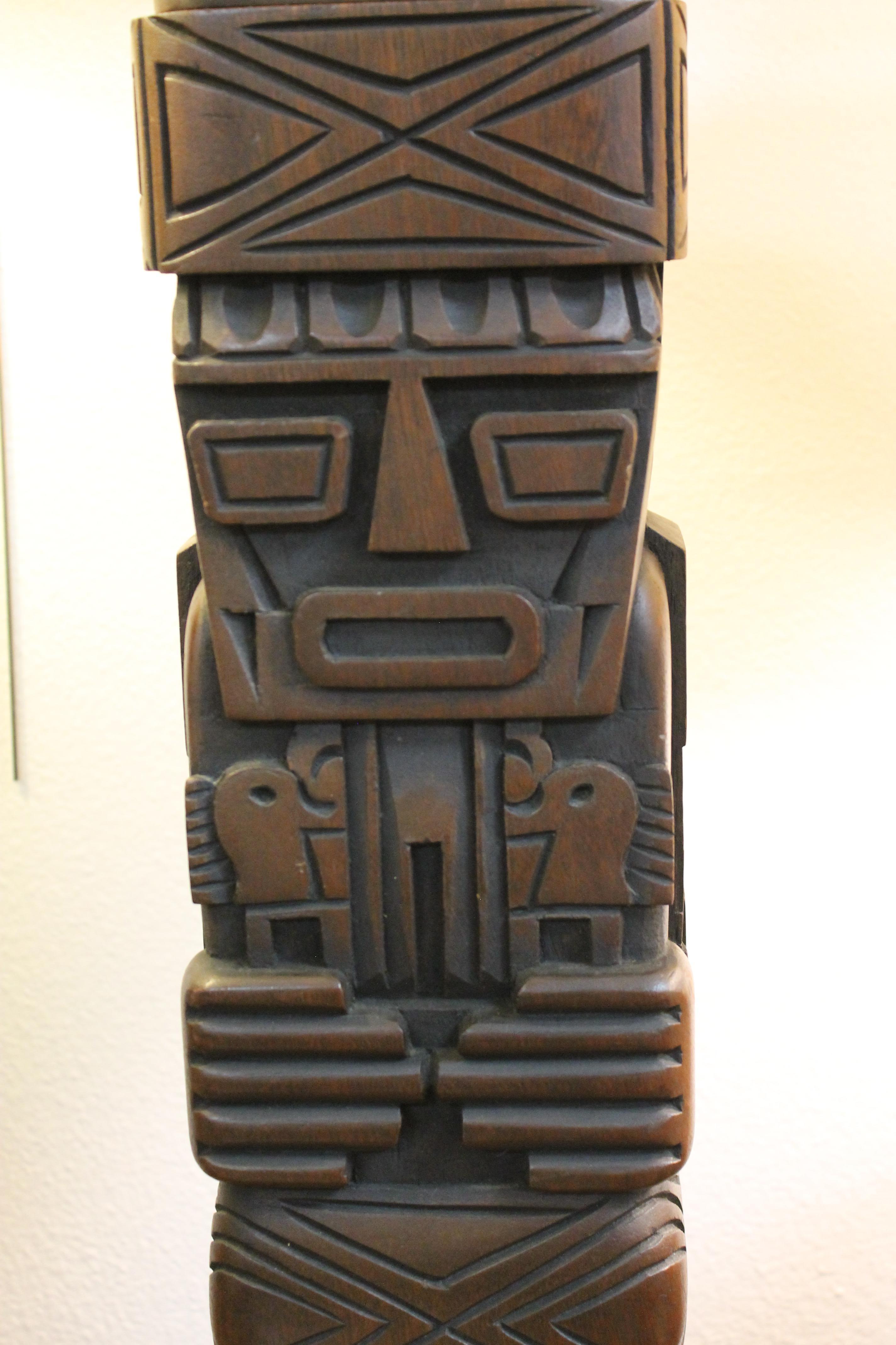 Pair of Tiki Lamps In Excellent Condition In Palm Springs, CA