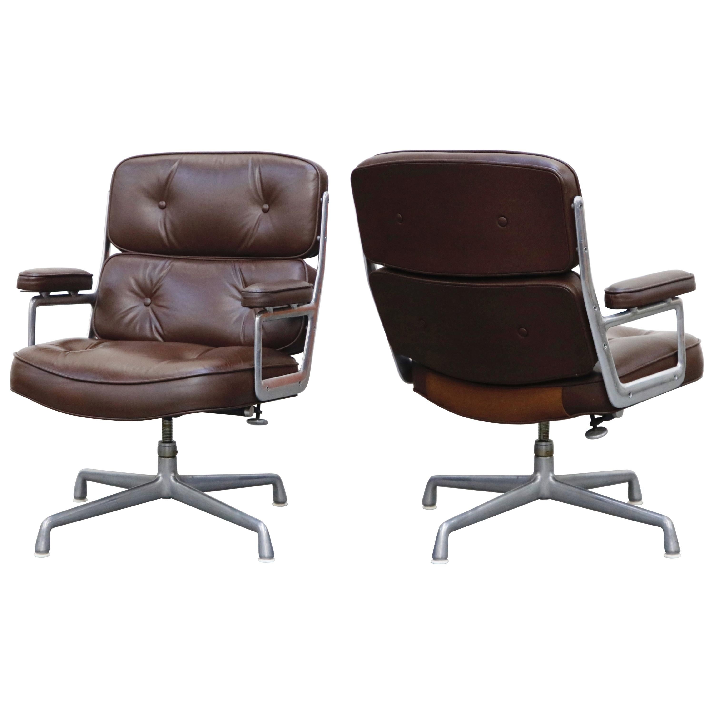 Pair of Time Life Lounge Chairs by Charles Eames for Herman Miller, 1977, Signed