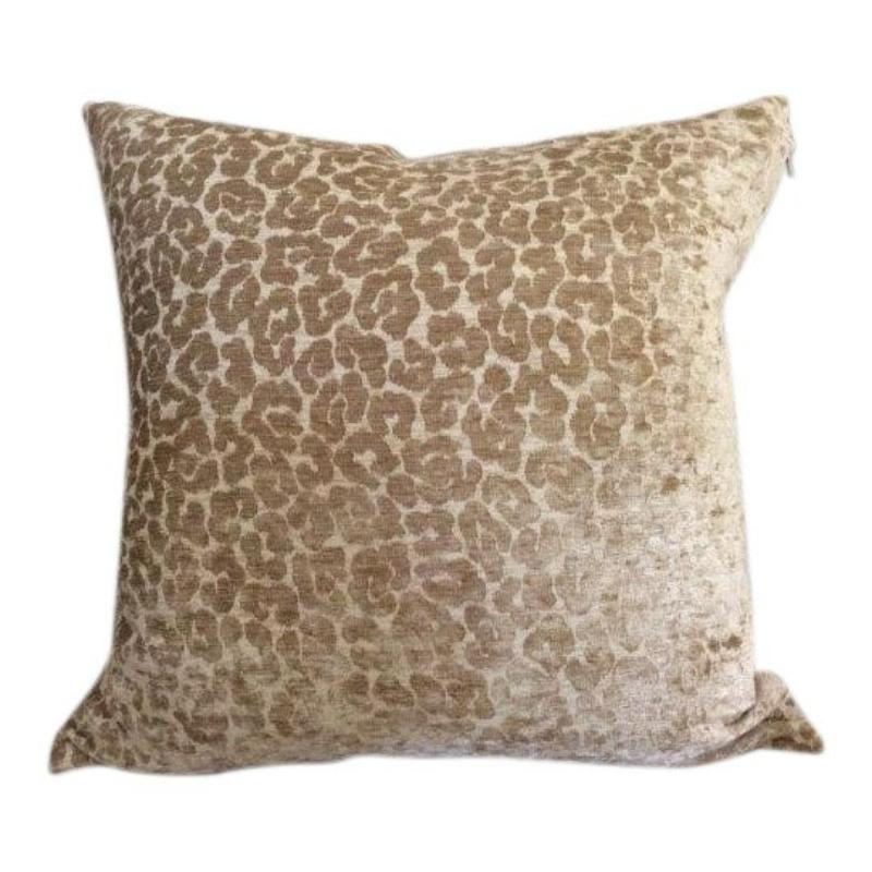 Americano Coppia di cuscini con stampa animale Timothy Corrigan per Schumacher in vendita