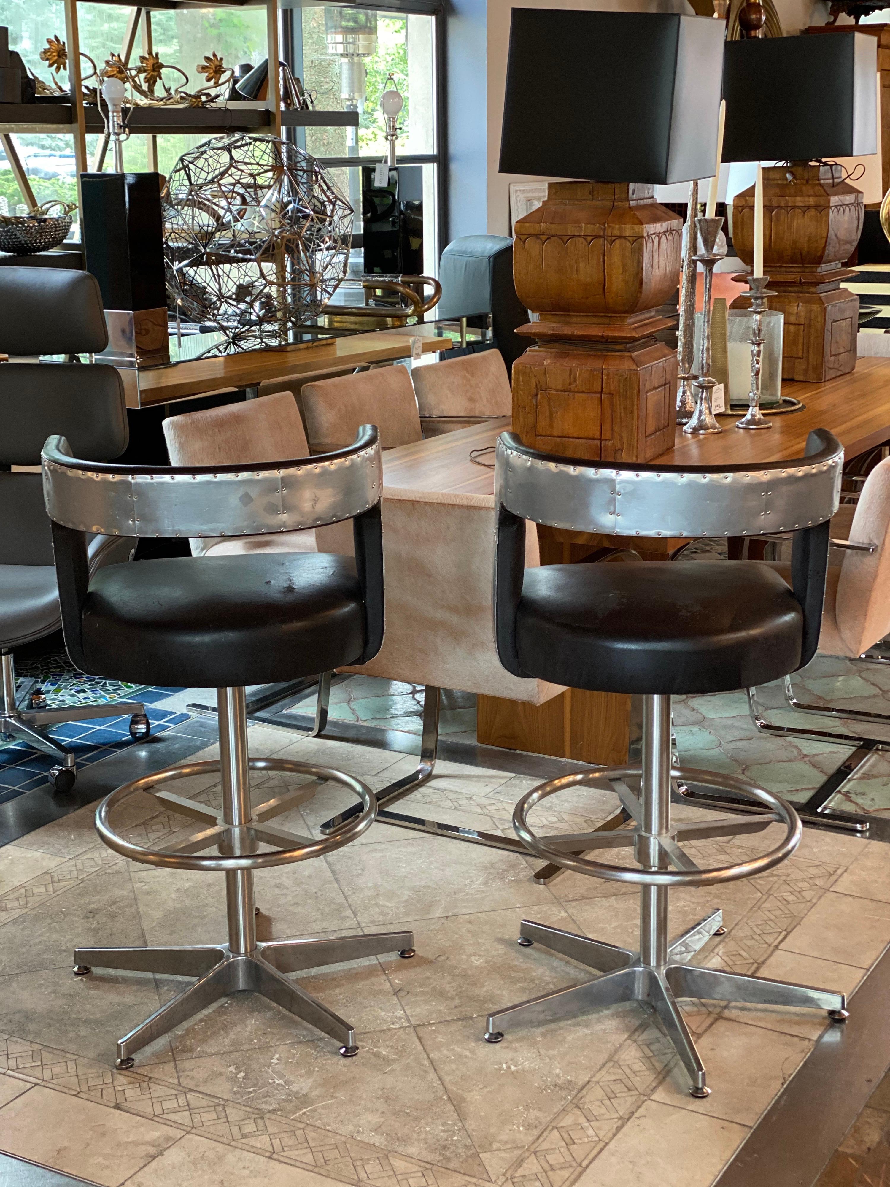 timothy oulton bar stools