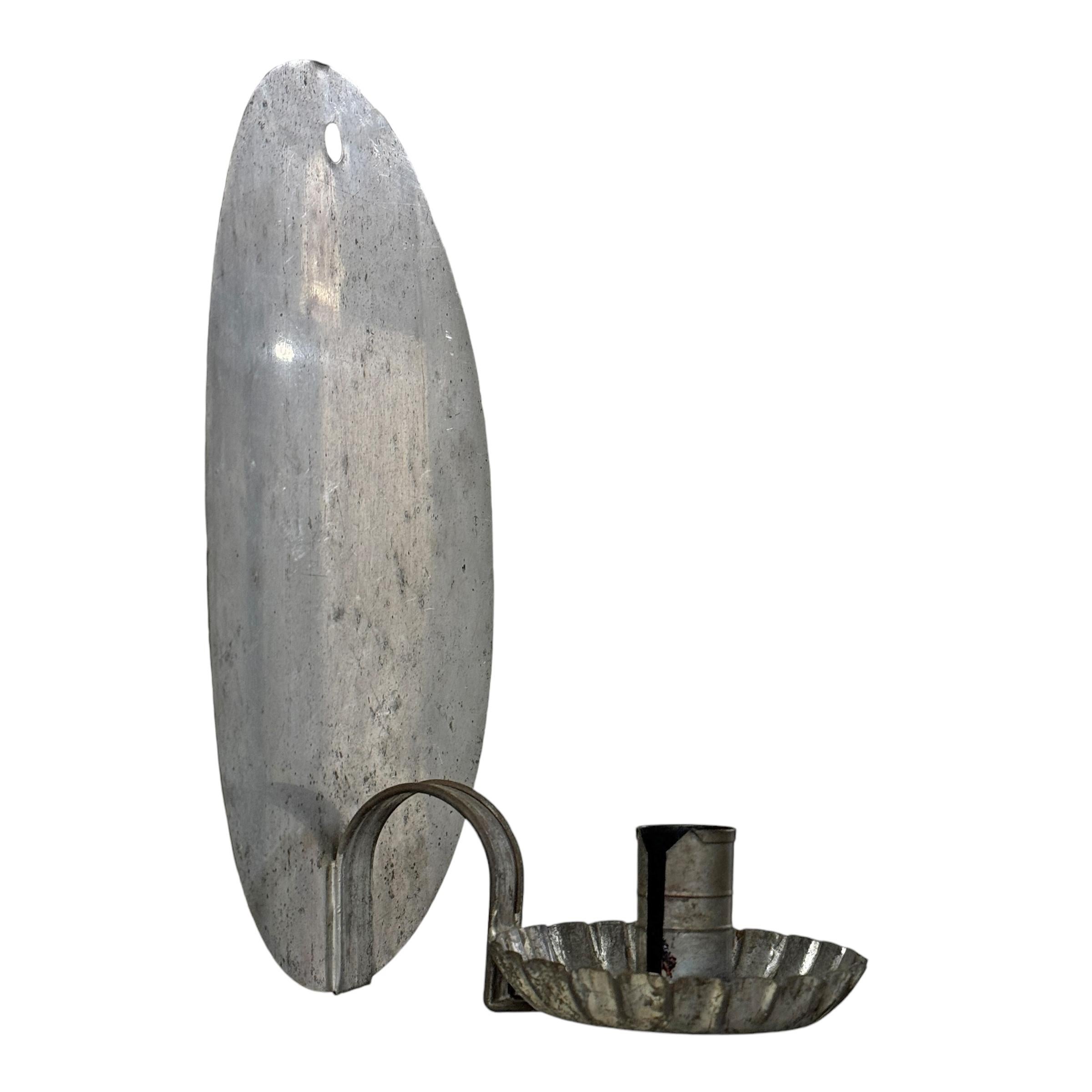 Pair of Tin American Colonial-Inspired Candle Sconces For Sale 2