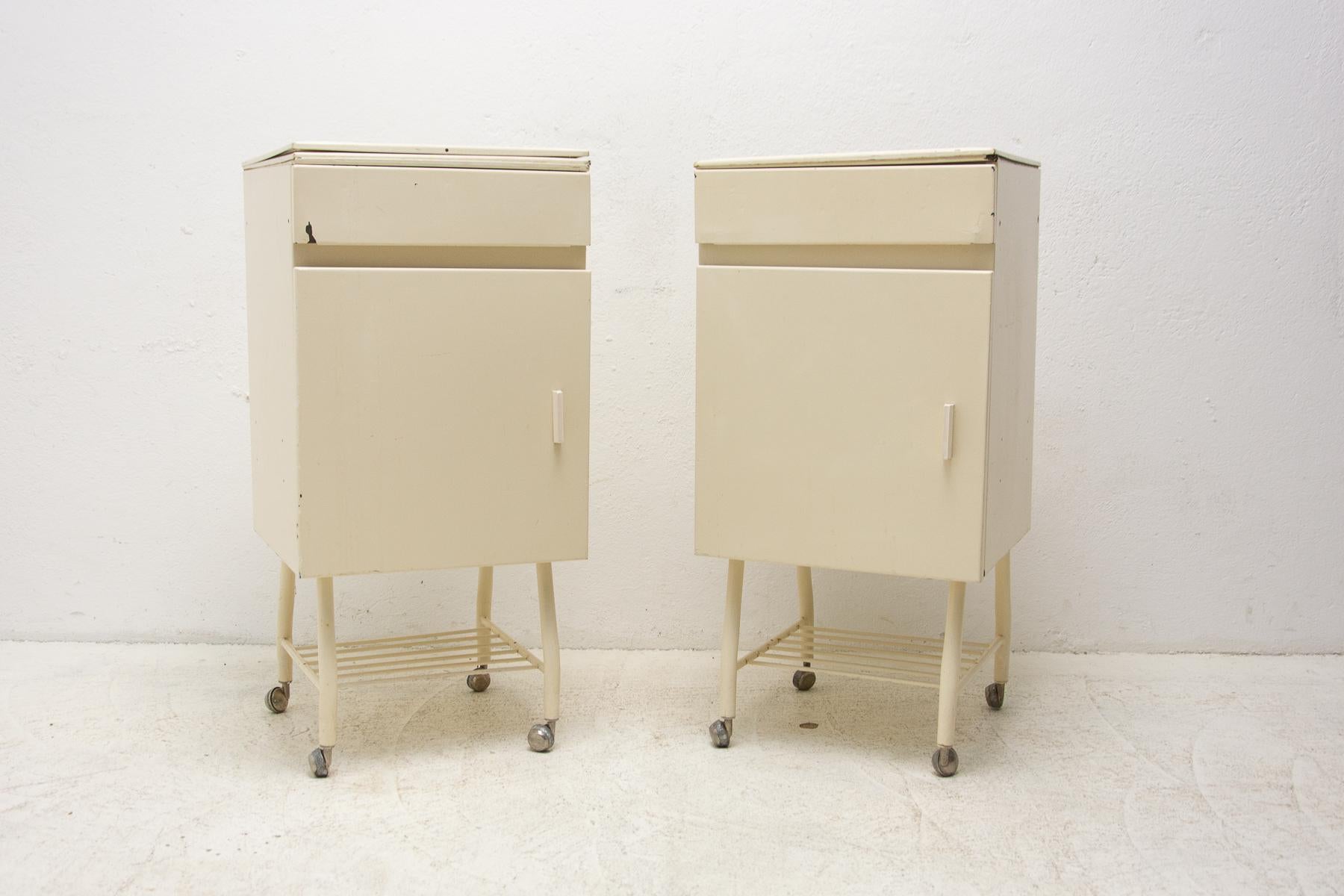 Pair of Tin Industrial Bedside Tables, 1970s, Czechoslovakia For Sale 12