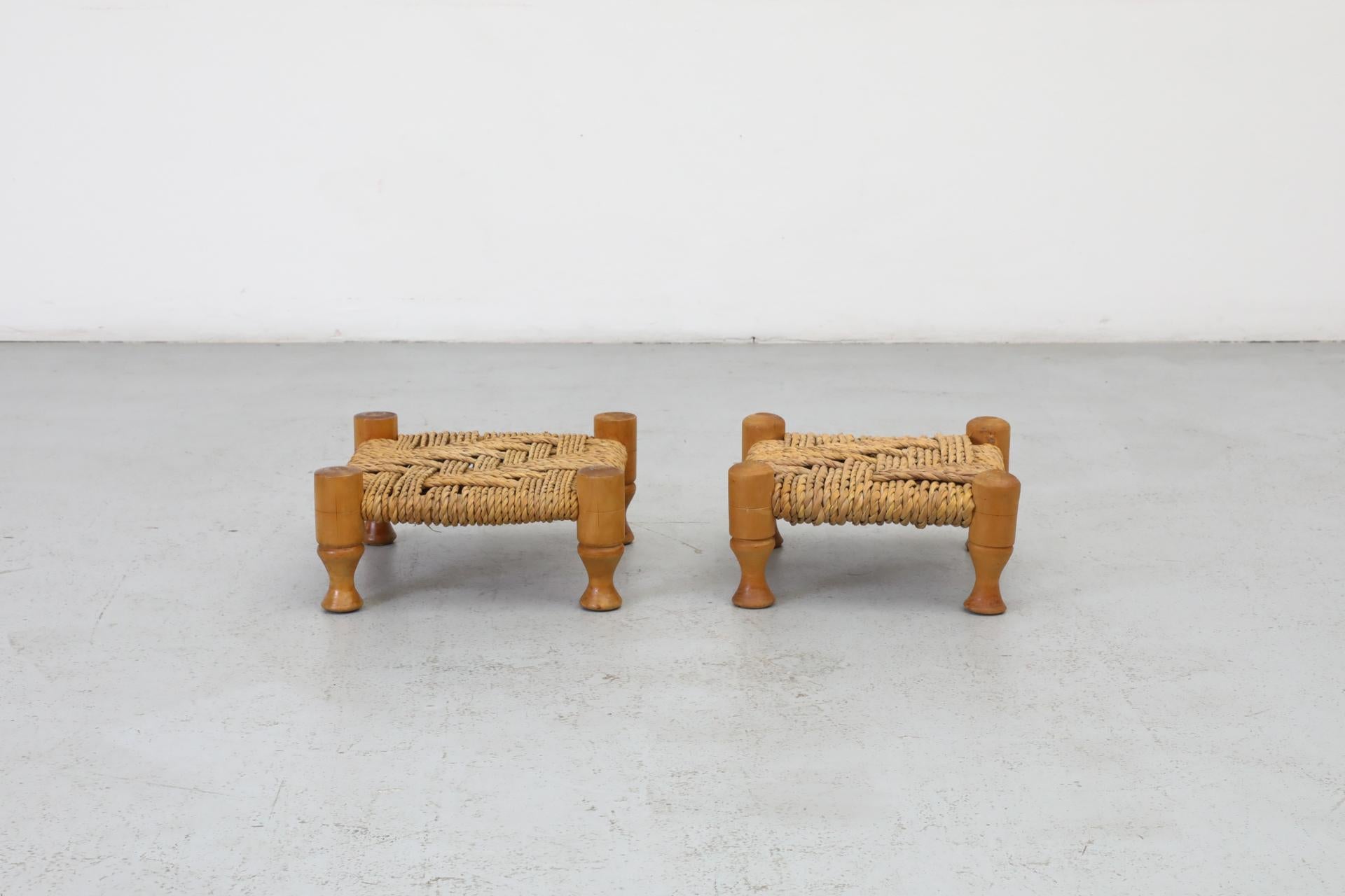 Mid-Century Modern Pair of Tiny Low Audoux Minet Style Woven Seagrass and Pine Stools For Sale