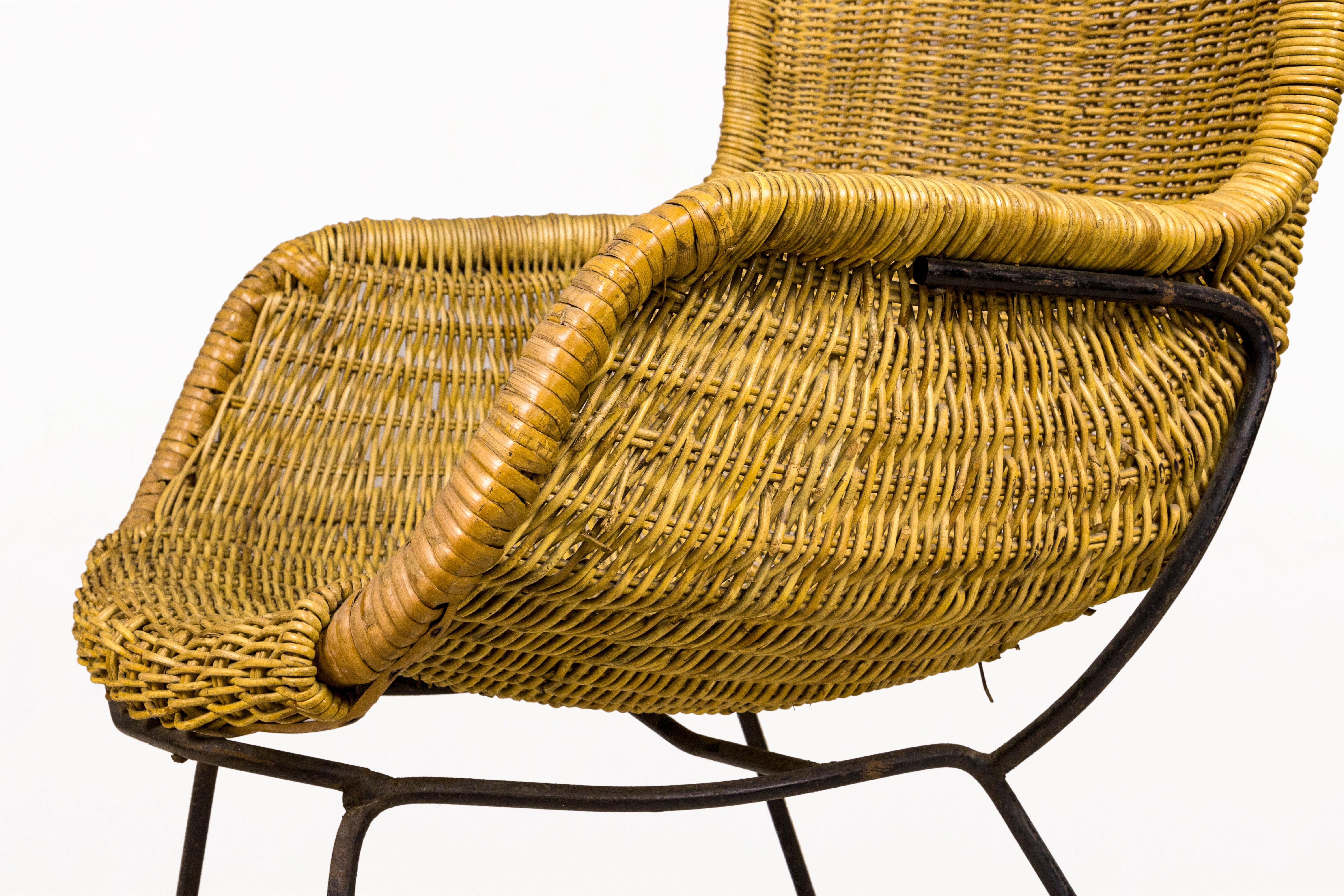 Paar Tito Agnoli Sessel und Beistelltisch, um 1950, Italien (Rattan) im Angebot