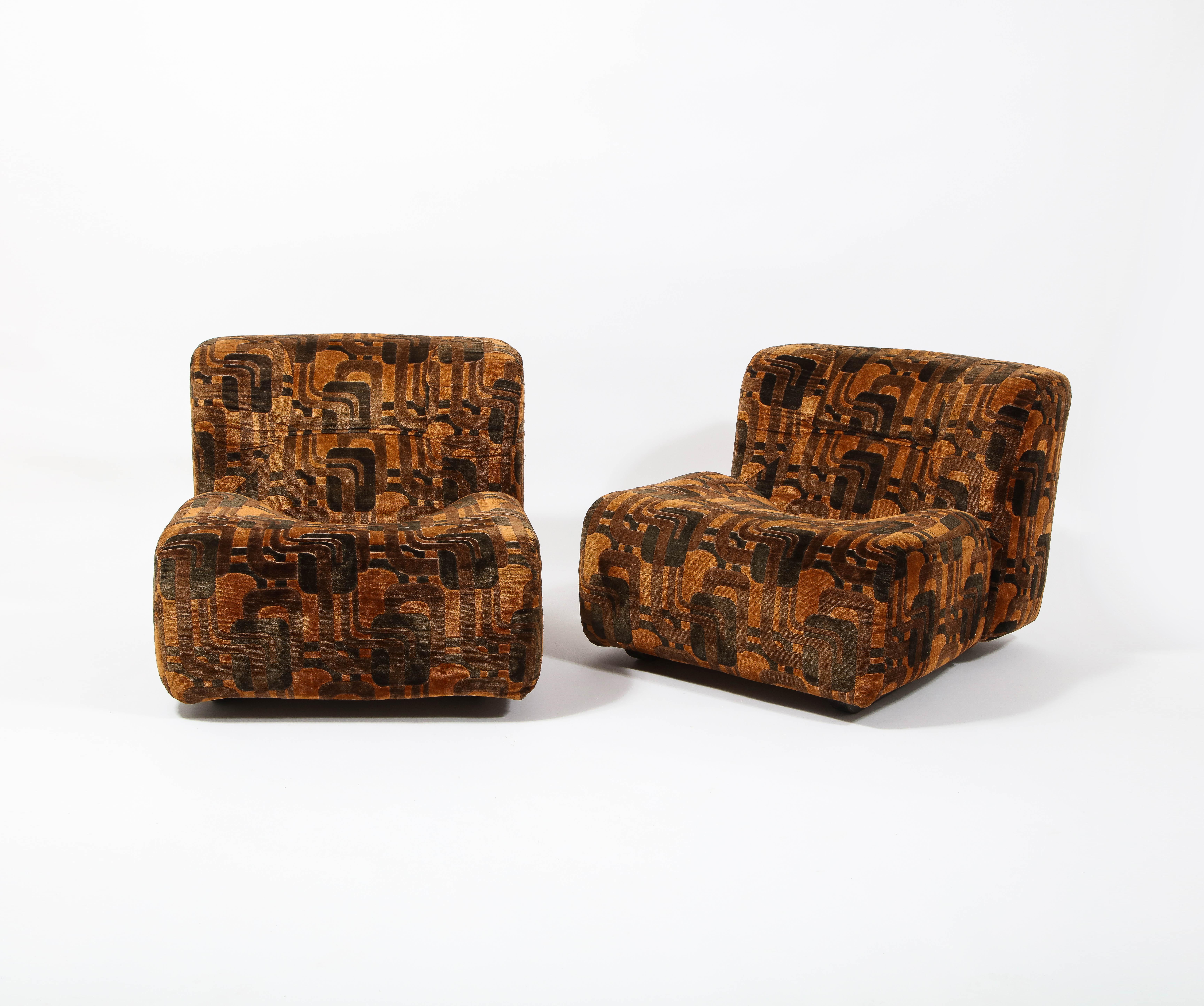 20th Century Tito Agnoli Pair of Slipper Chairs, Italy 1960's For Sale