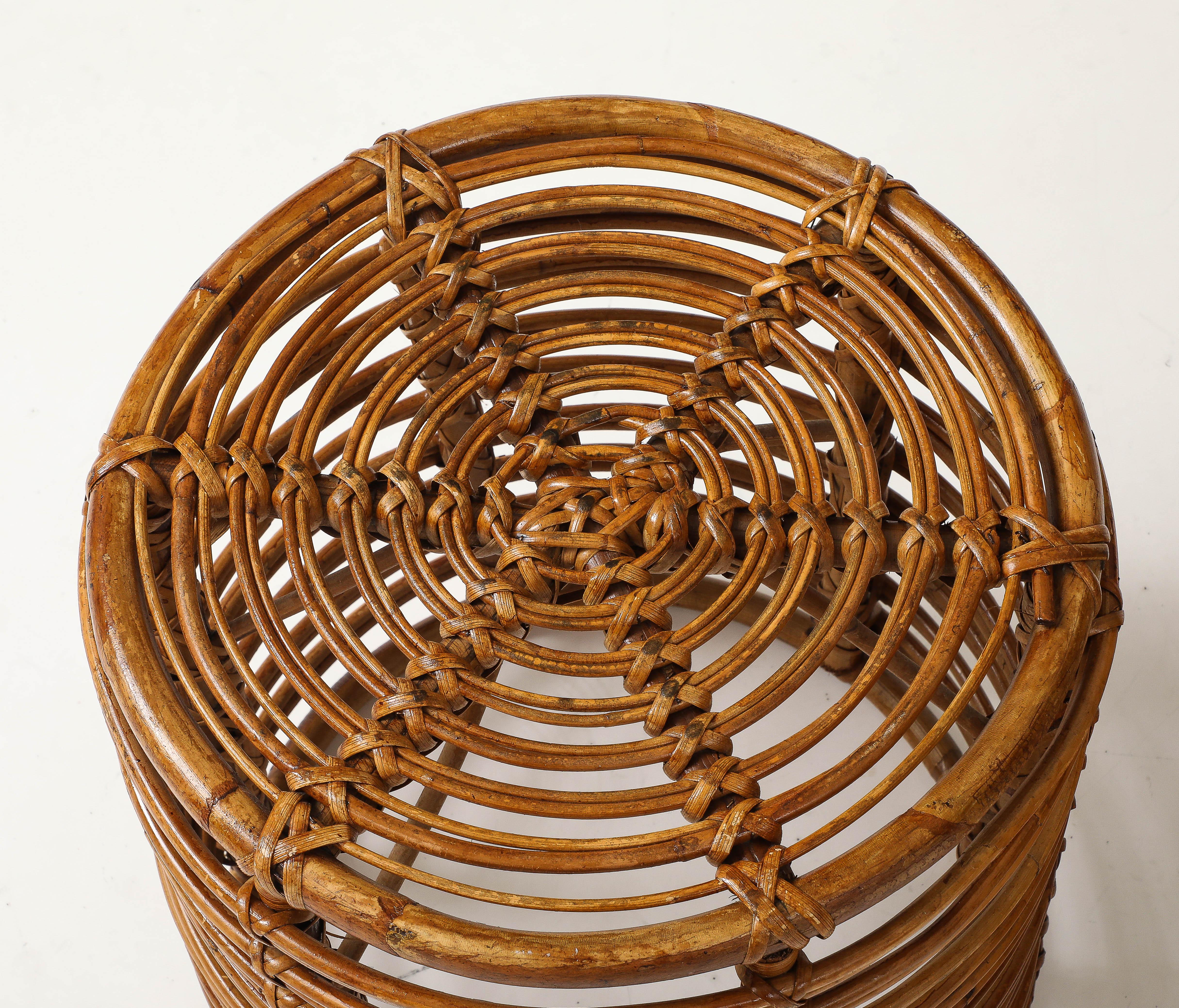 Pair of Tito Agnoli Stools In Good Condition For Sale In Brooklyn, NY