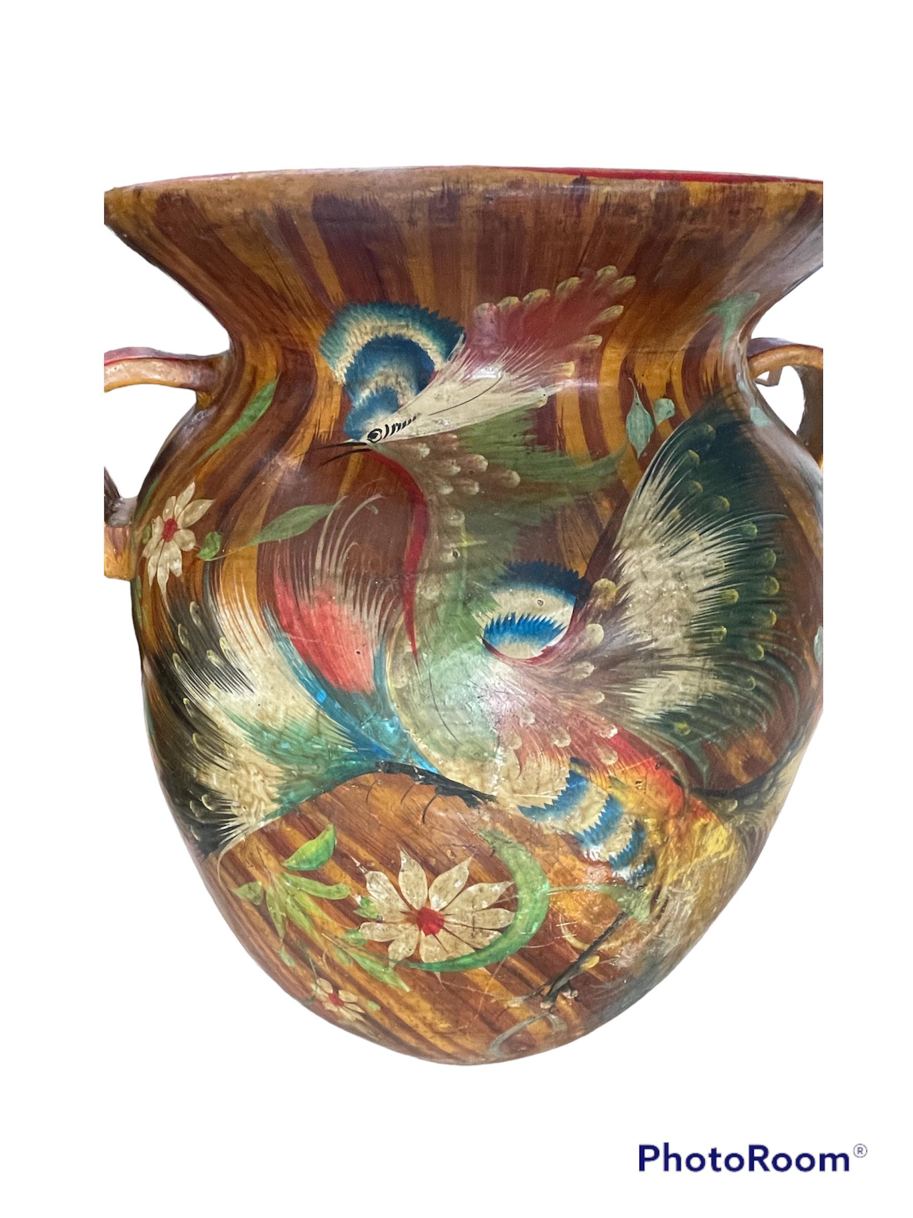 Beautiful vases made in Mexico by incredible artists from the city of Guadalajara.