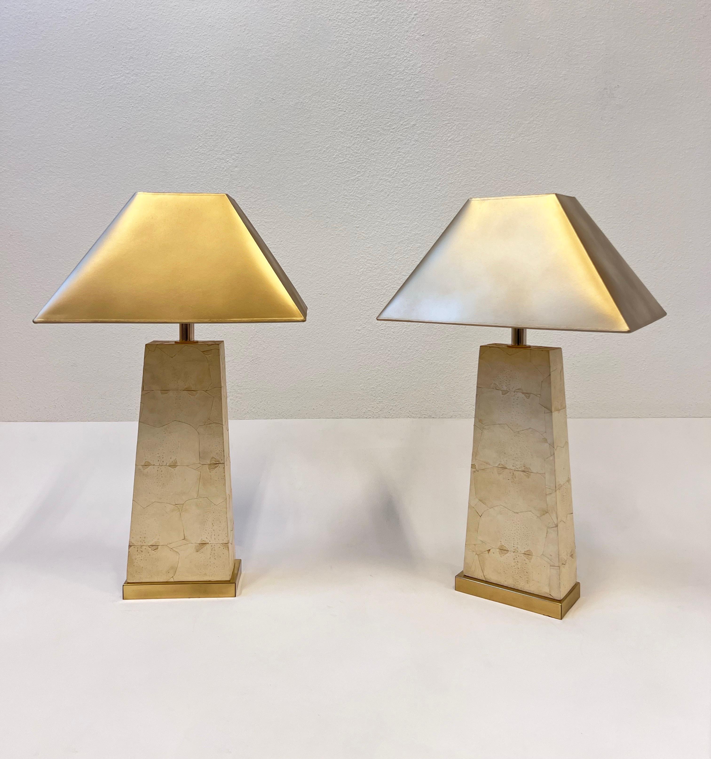 Modern Pair of Toad Leather and Brass Table Lamps  For Sale