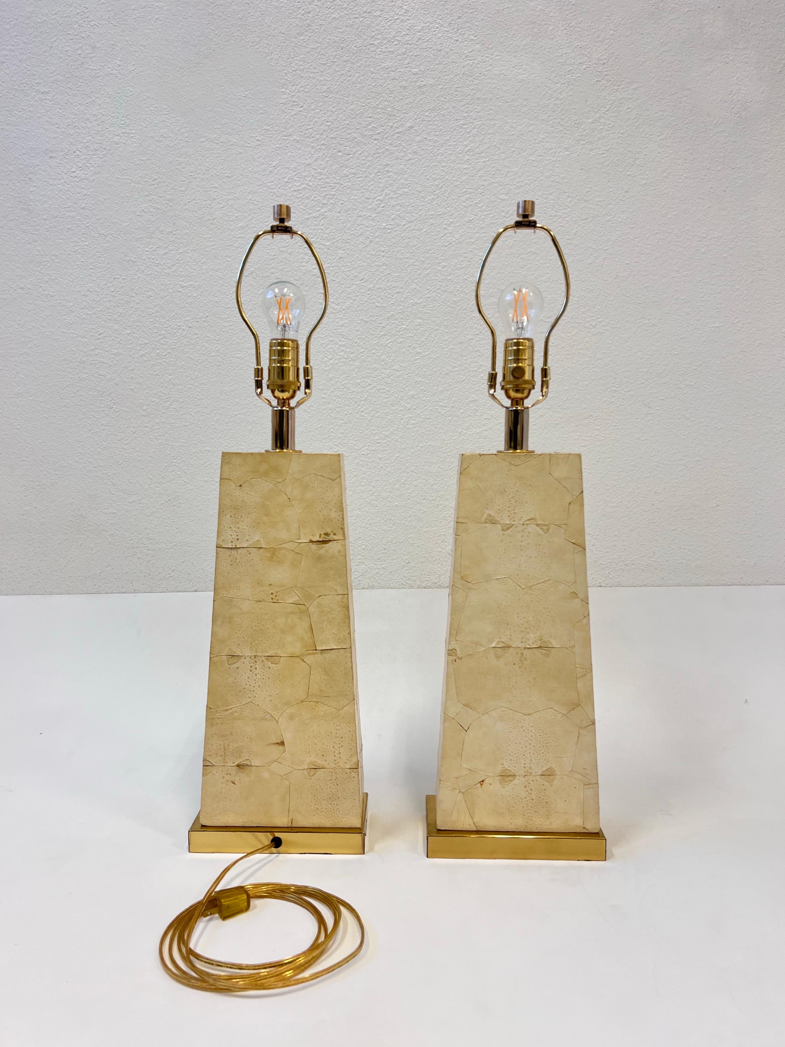 Polished Pair of Toad Leather and Brass Table Lamps  For Sale