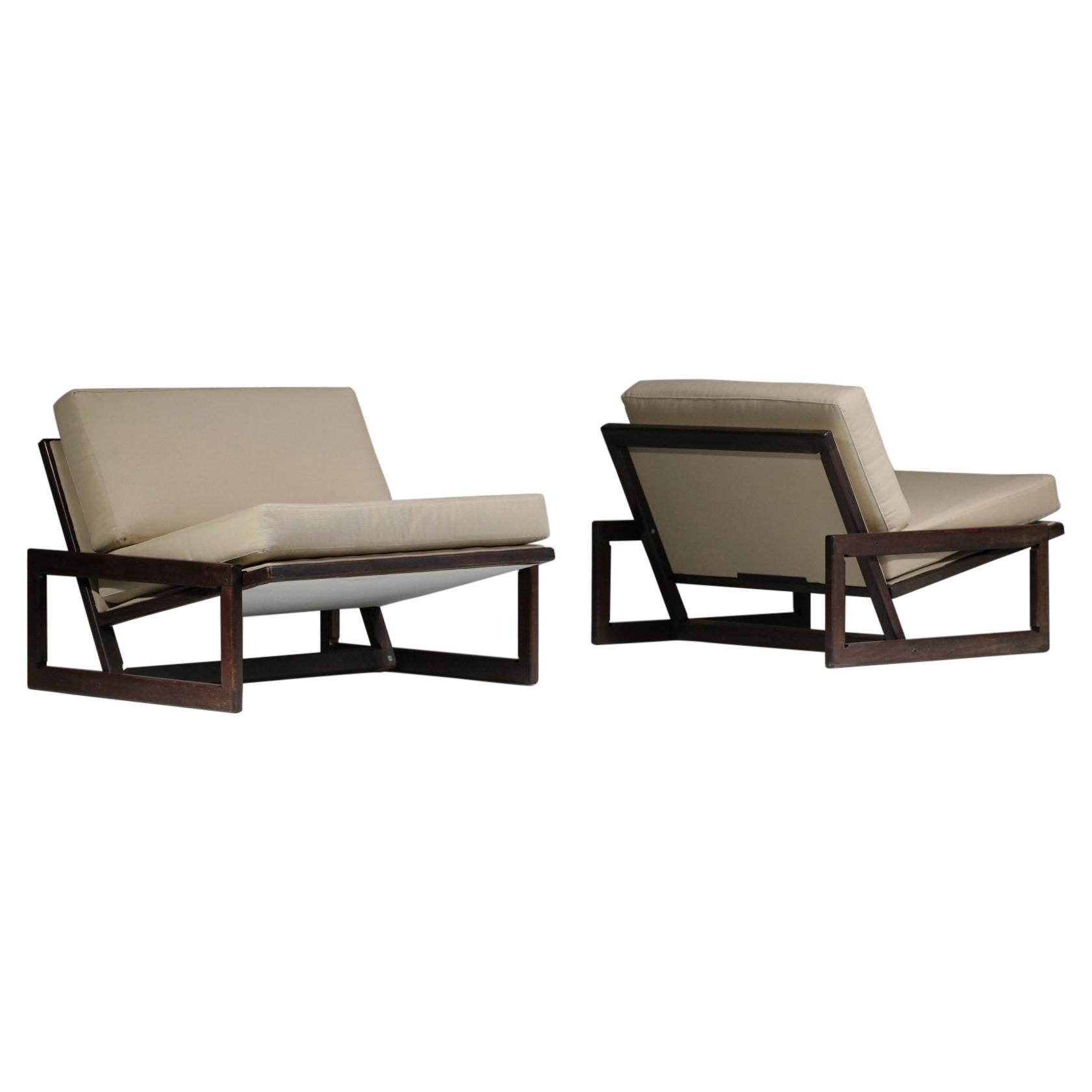 Pair of Tobia Scarpa Beige Italian Cassina Armchairs, E459