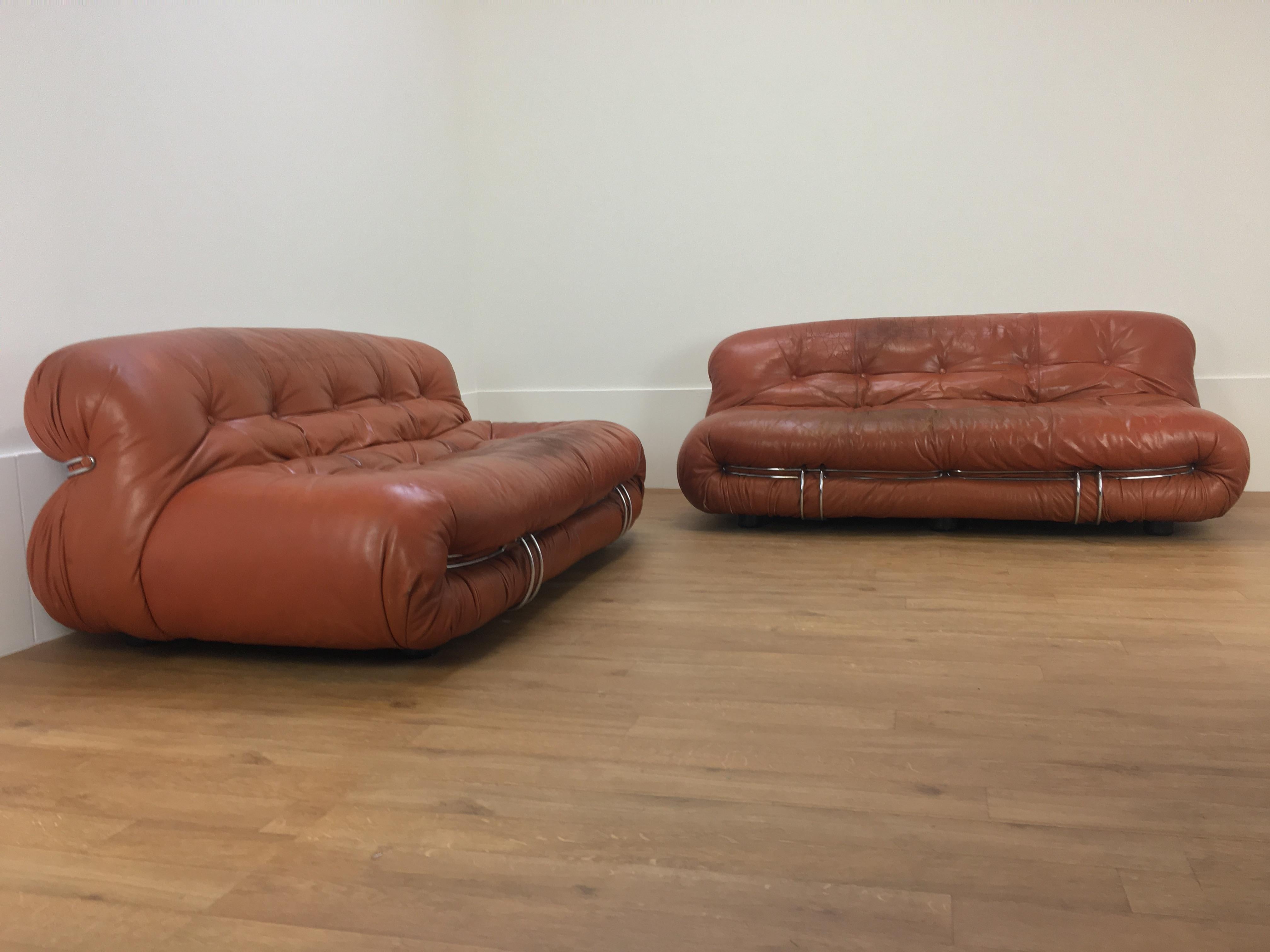 Mid-Century Modern Pair of Tobia Scarpa Soriana sofas for Cassina, 2 seatings, cognac leather For Sale
