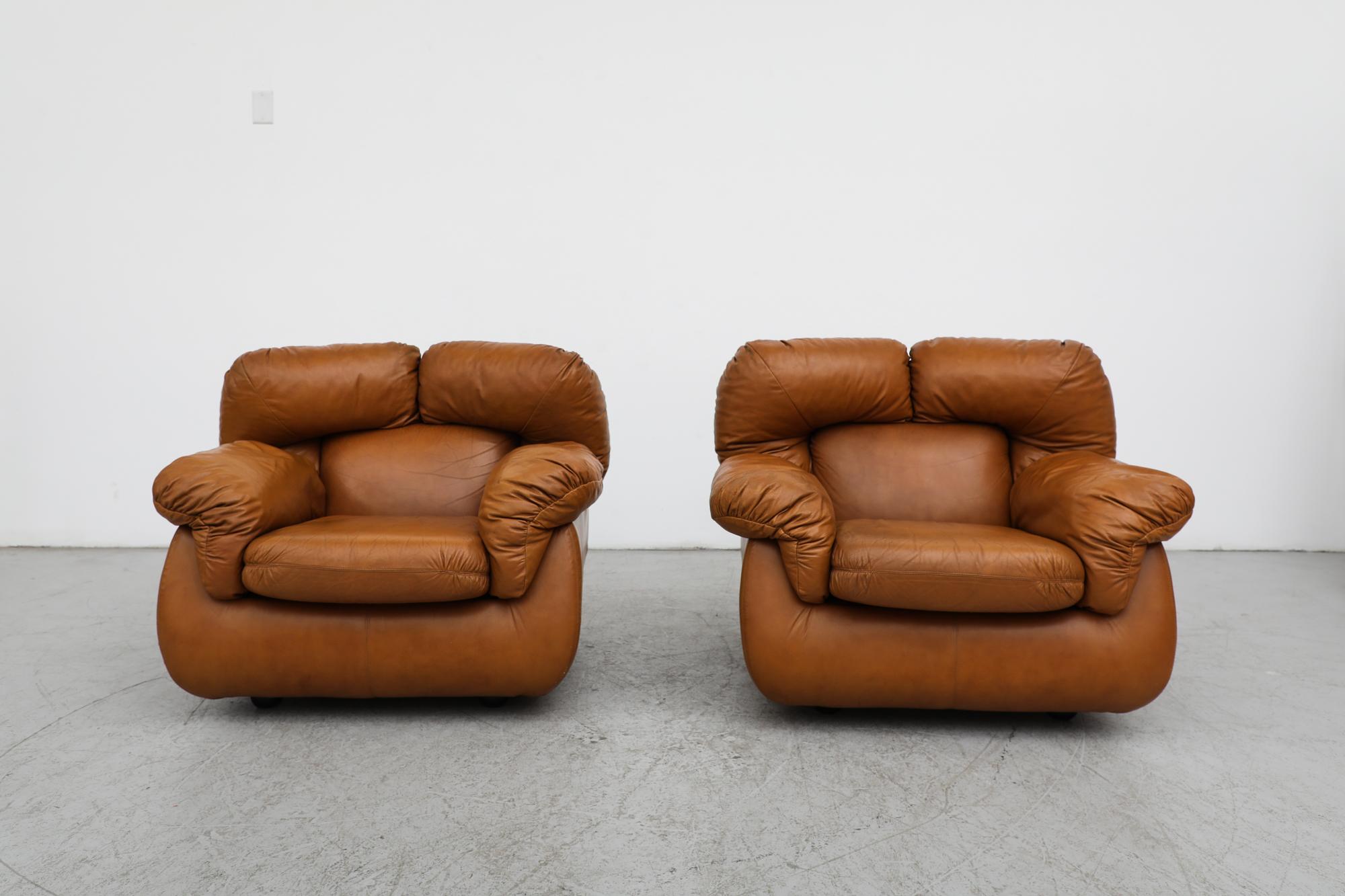 Mid-Century Modern Pair of Tobia Scarpa Style Faux Cognac Leather Lounge Chairs For Sale
