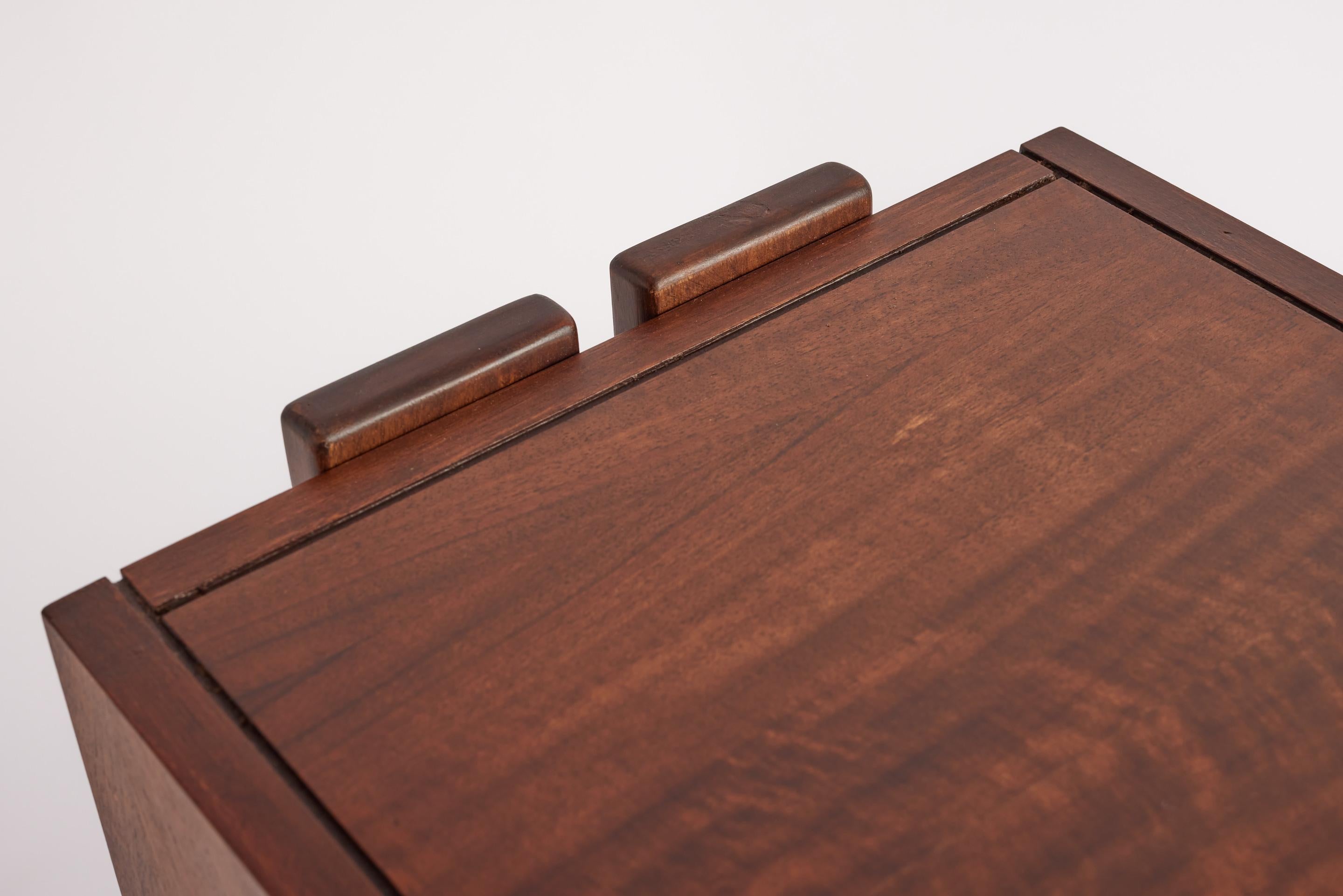 Pair of Tobia Scarpa Style Nightstands 7