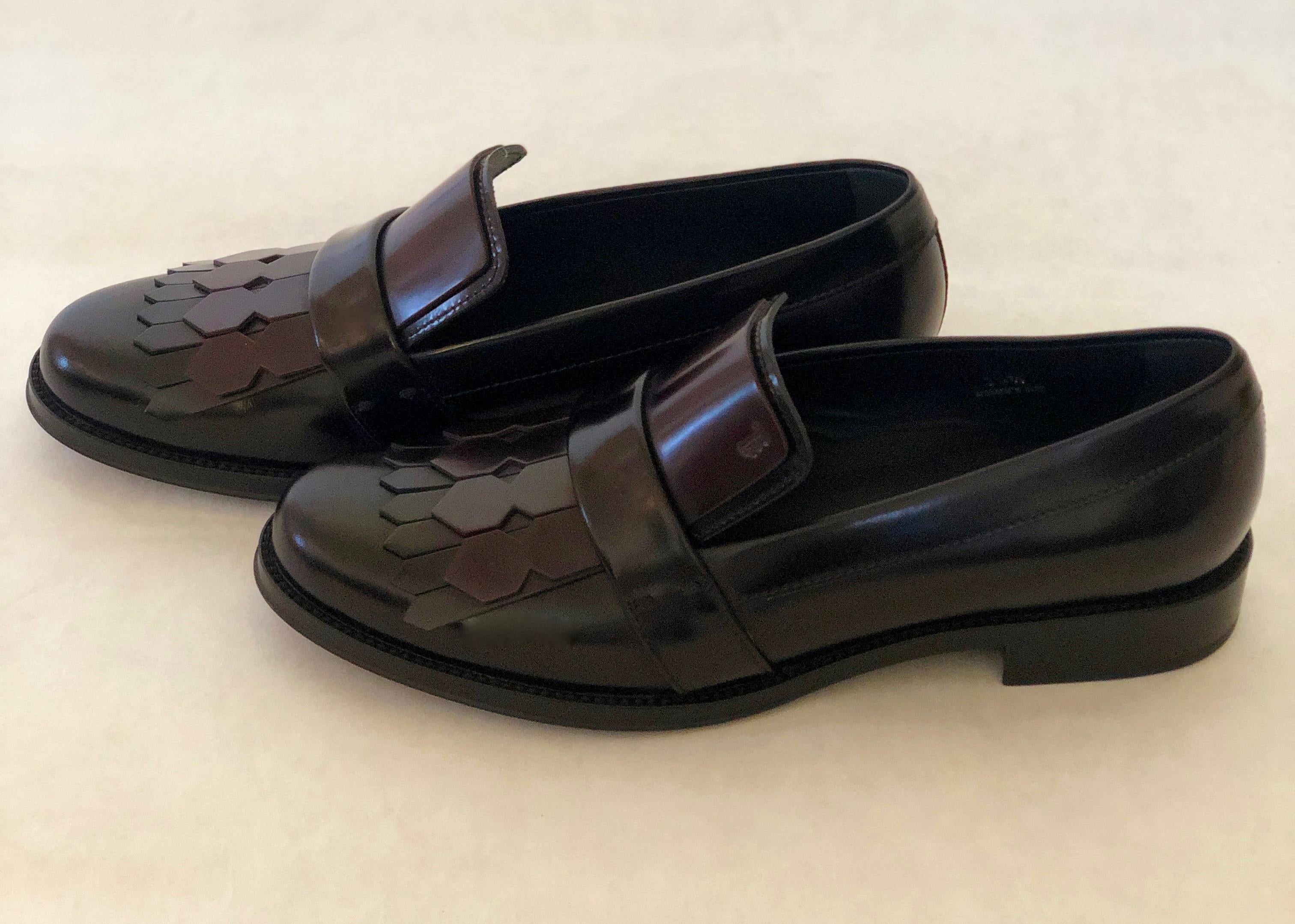 Pair of Tod's Cordovan (Burgundy) & Black Leather Kiltie Tassel Flap Loafers For Sale 3