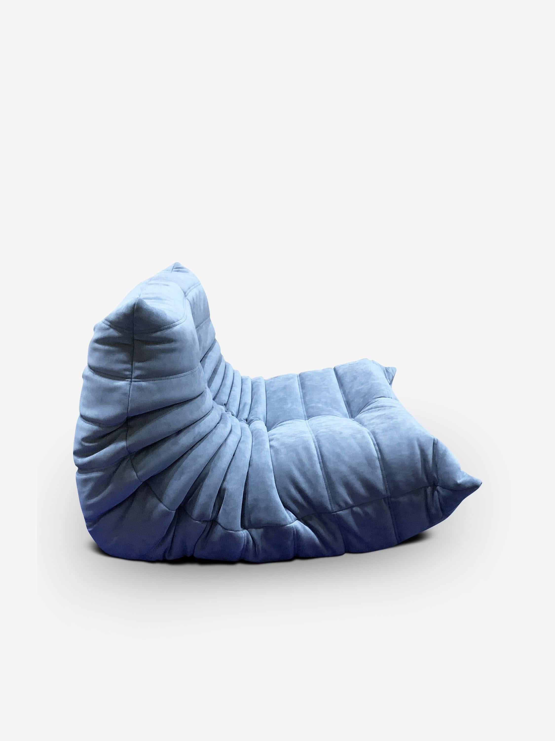 Paire de chaises de cheminée Togo par Ligne Roset en vente 5