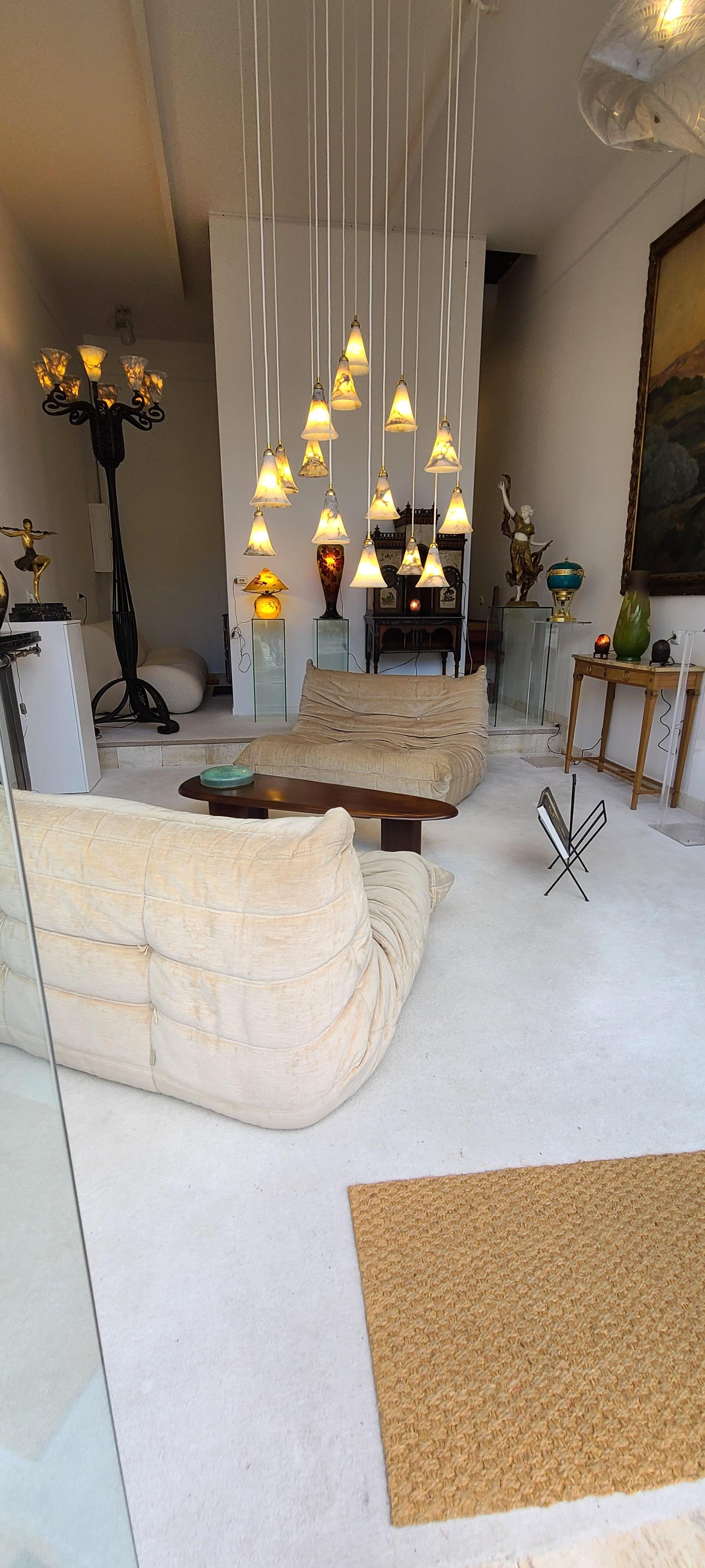Coppia di divani a due posti Togo di Michel Ducaroy per Ligne Roset, 1973 in vendita 5
