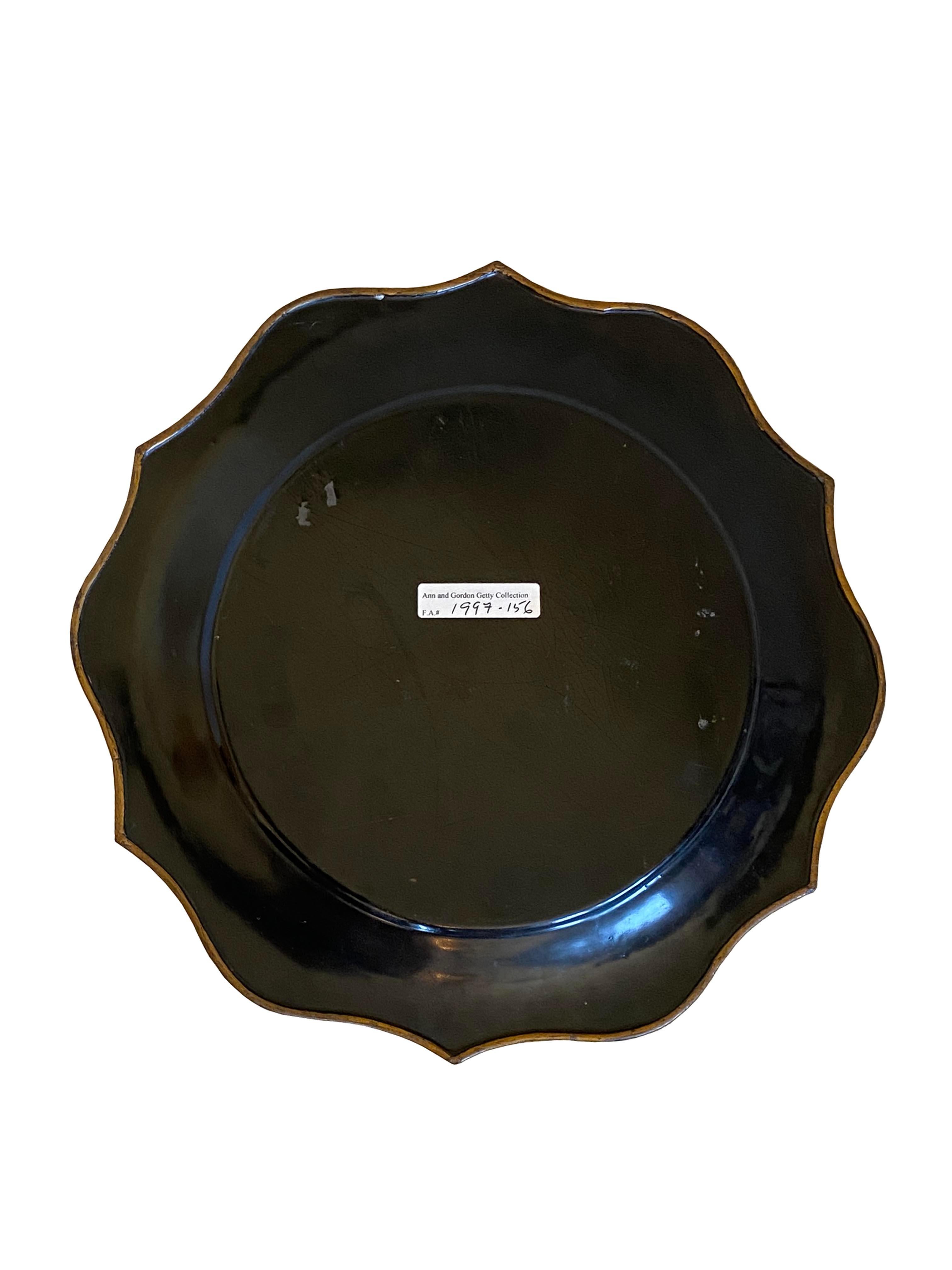 Par de Cargadores de Tole - De la Colección de Ann y Gordon Getty en venta 3