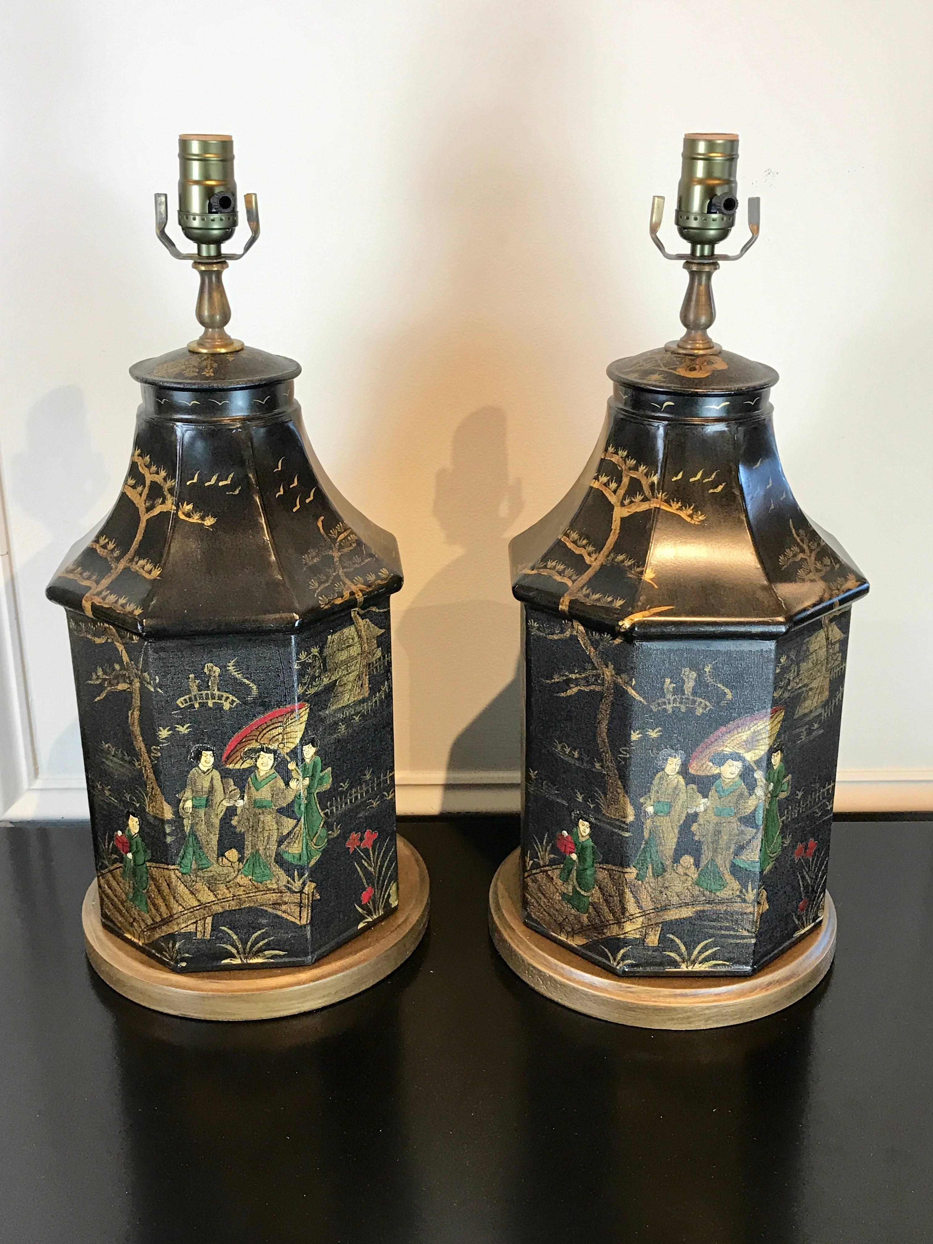 Pair of Tole Chinoiserie Tea Canisters, Now as Lamps For Sale 2