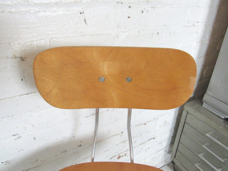 Pair of Toledo Style Stools In Good Condition For Sale In Brooklyn, NY