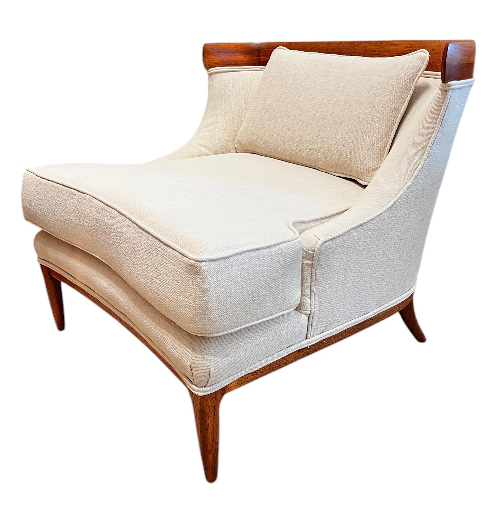 Pair of Tomlinson Sophisticate Slipper Chairs in Walnut and Ivory Woven Fabric In Good Condition In New York, NY