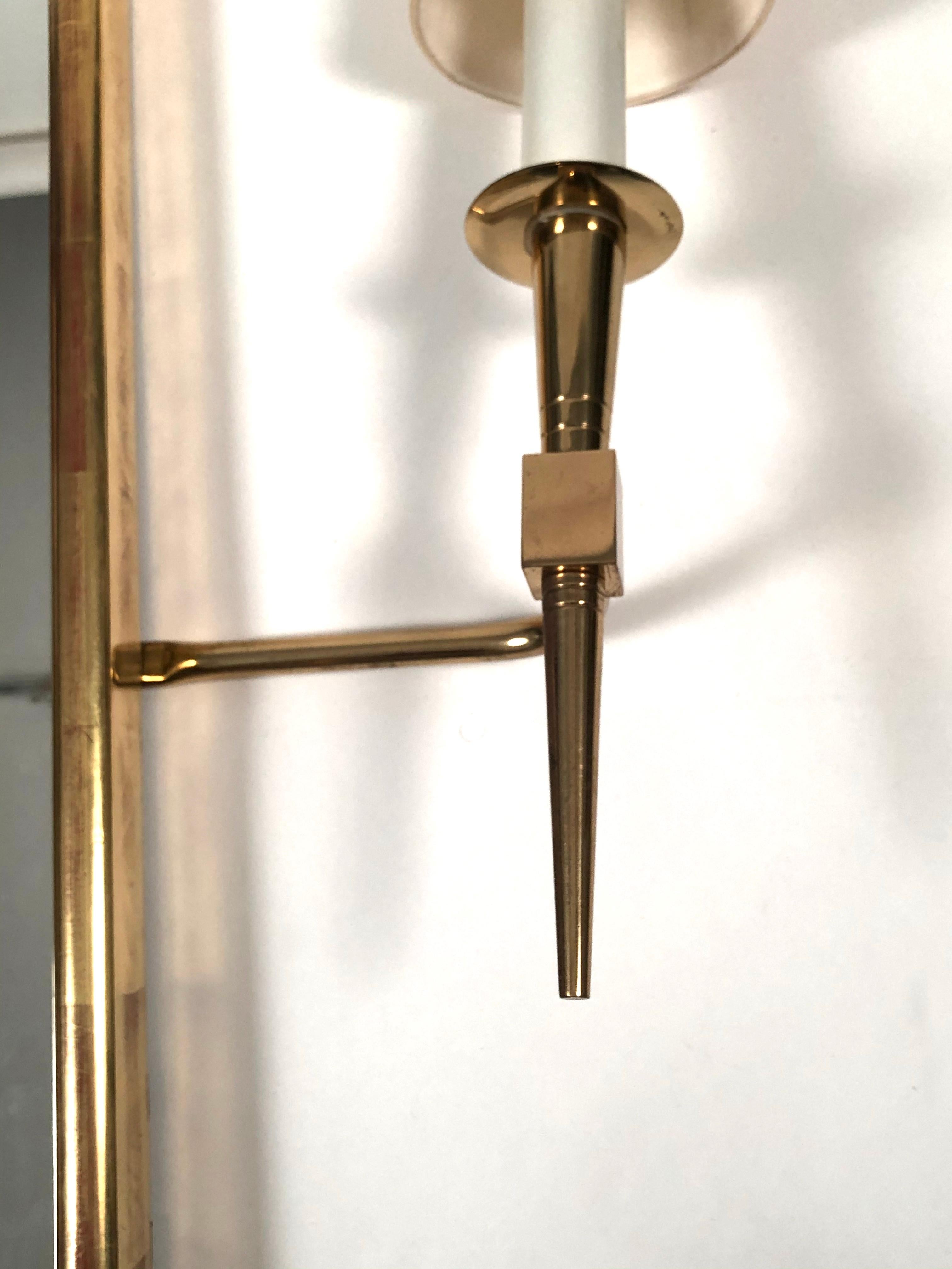 Pair of Tommi Parzinger Brass Sconces Together with Giltwood Mirror (20. Jahrhundert)