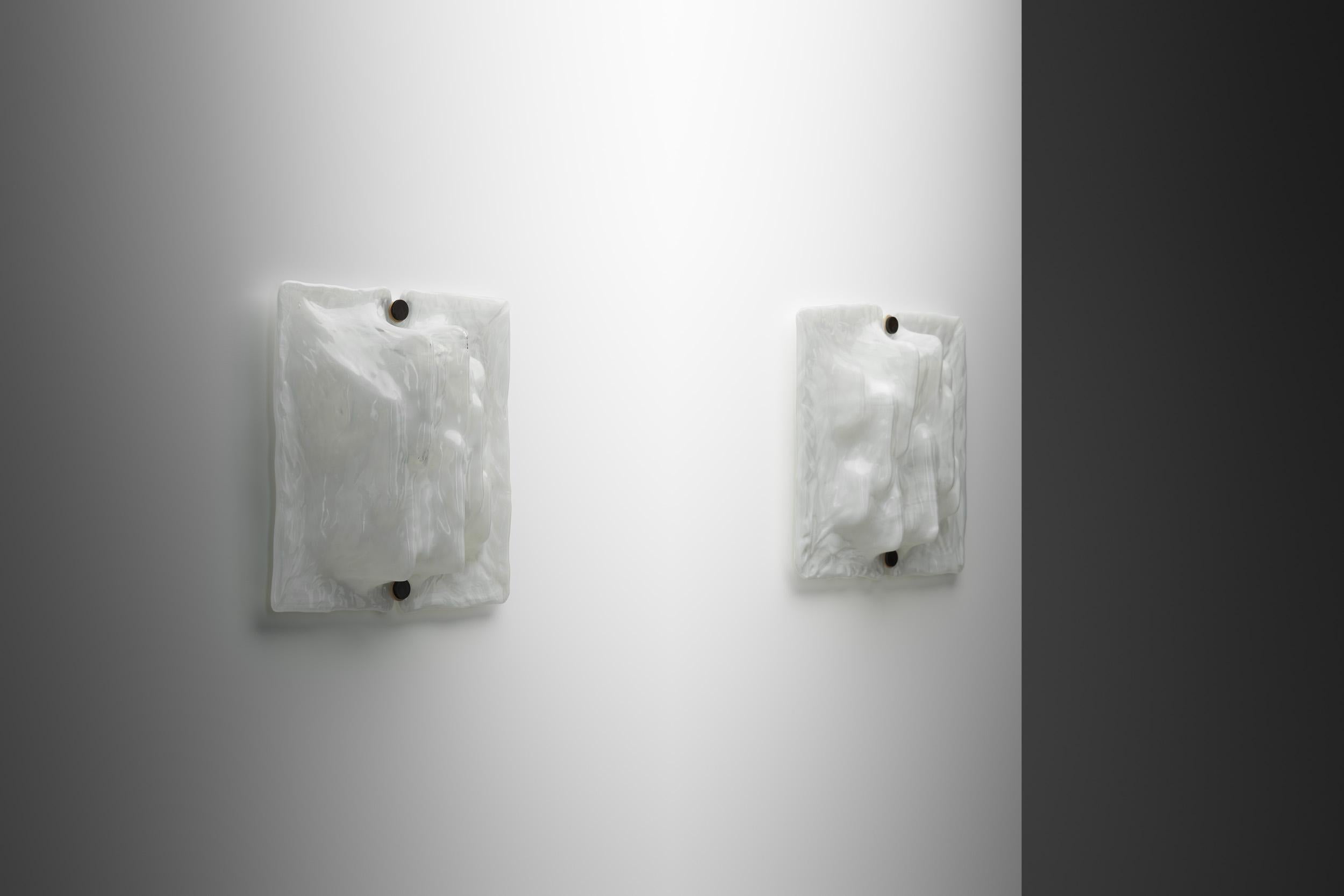 Pareja de lámparas de pared 