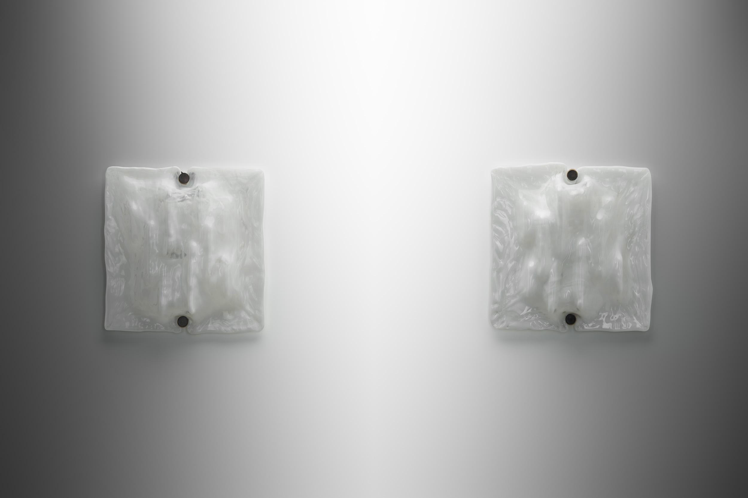 Pareja de lámparas de pared 