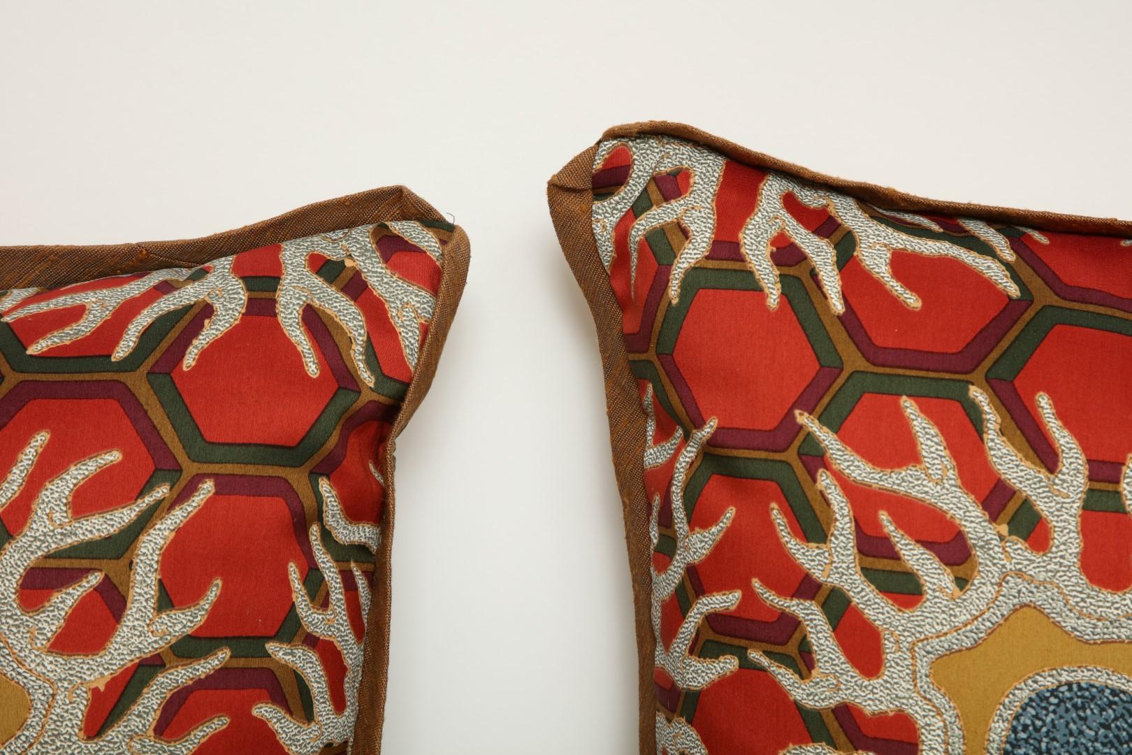 A pair of Tony Duqette cushions, Asian inspired pattern
50 down/50 feather insert
Taffeta backing material
Newly made using vintage Duqette fabric, circa 1960.