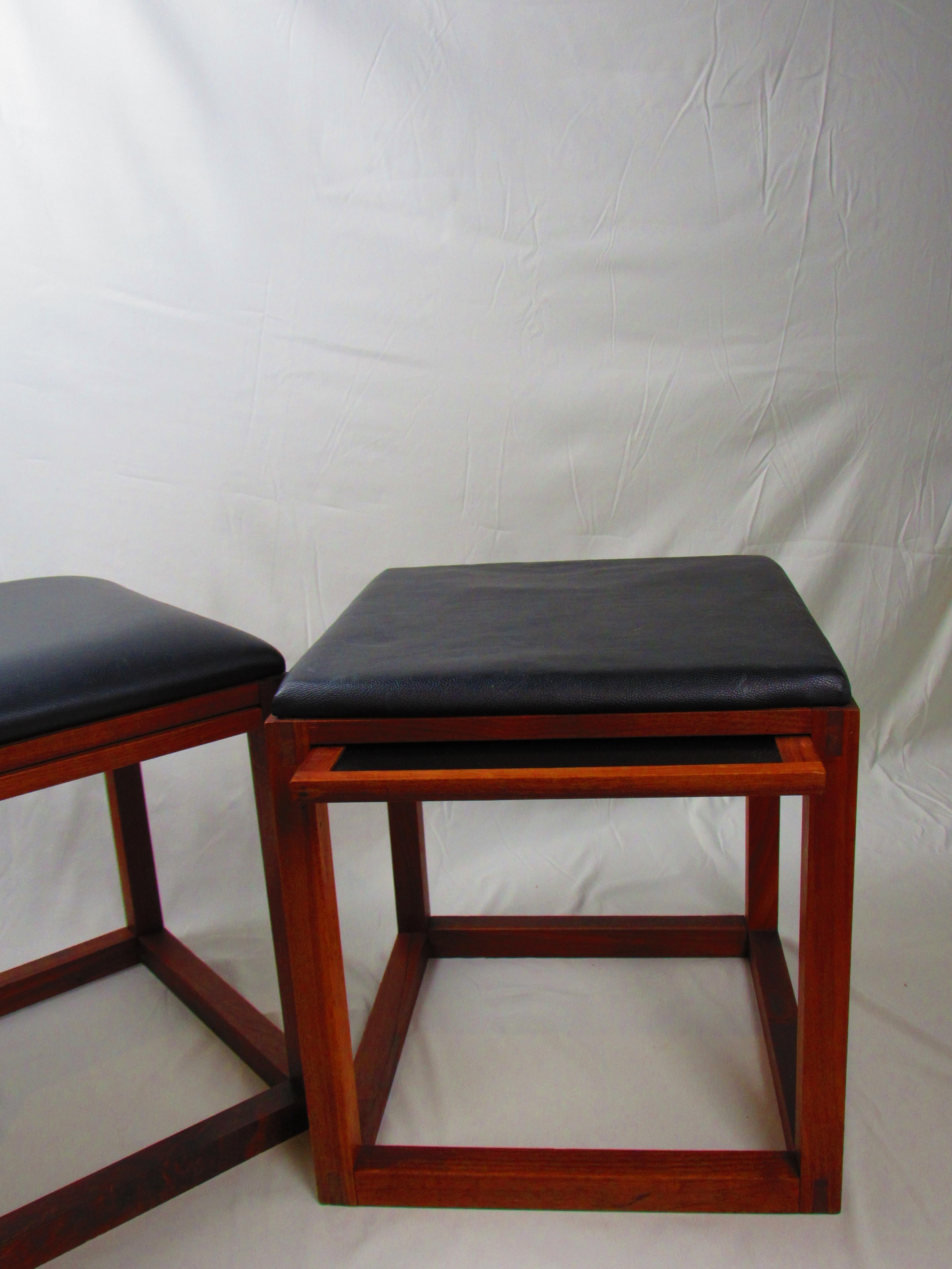 Mid-20th Century Pair of walnut ottomans with pull-out trays, Tony Paul BOC For Sale