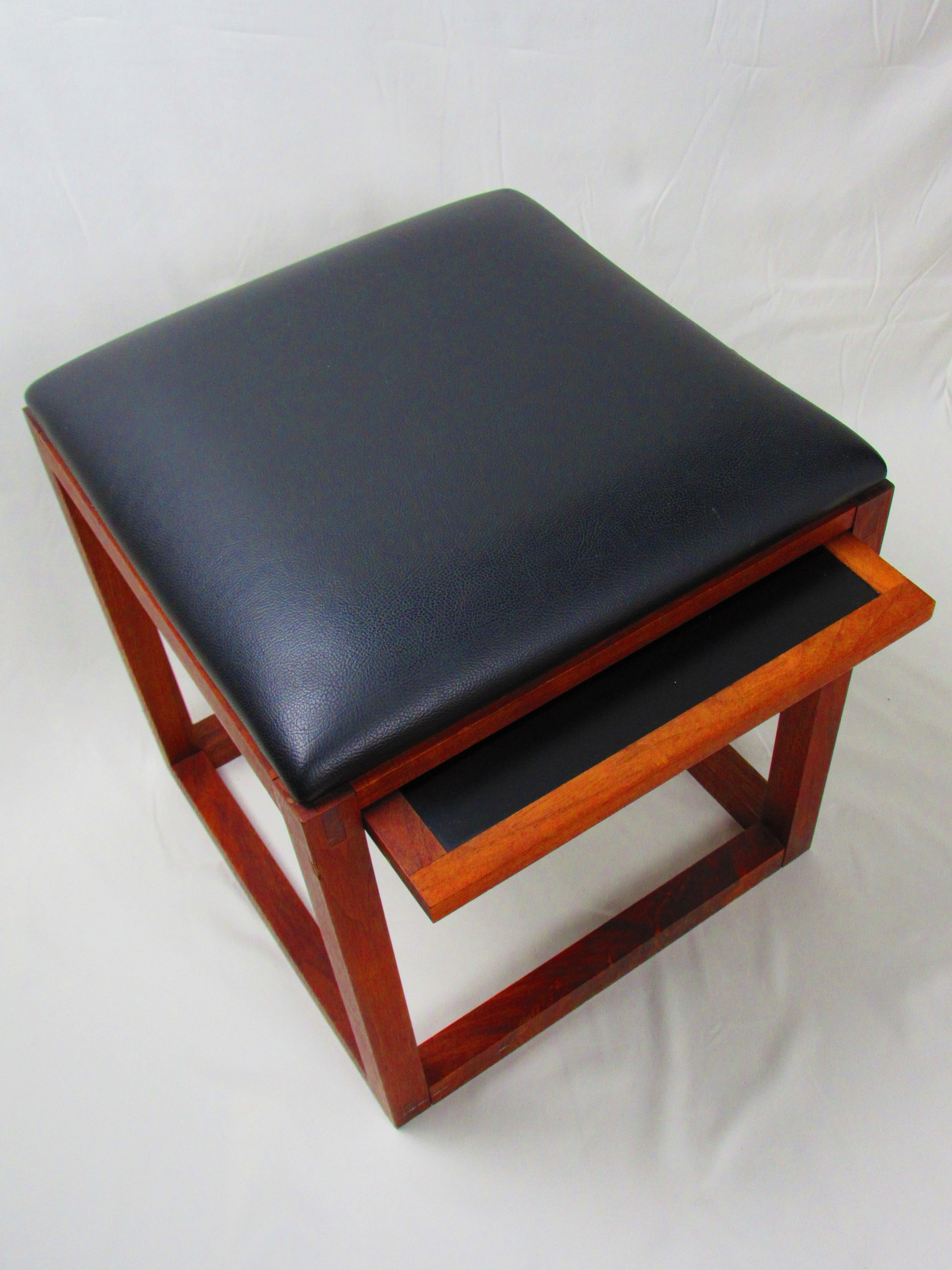 Faux Leather Pair of walnut ottomans with pull-out trays, Tony Paul BOC For Sale
