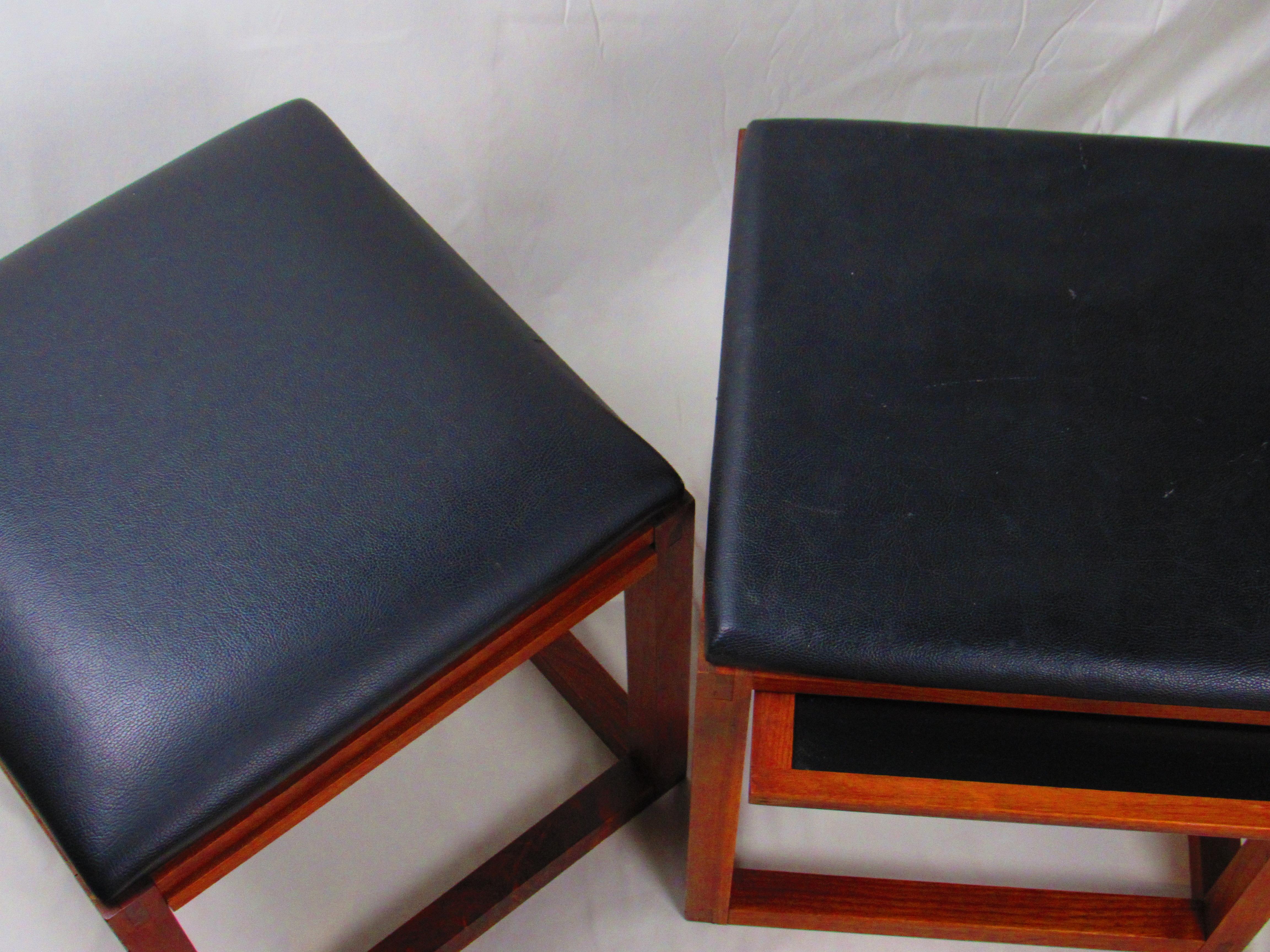 Pair of walnut ottomans with pull-out trays, Tony Paul BOC For Sale 2