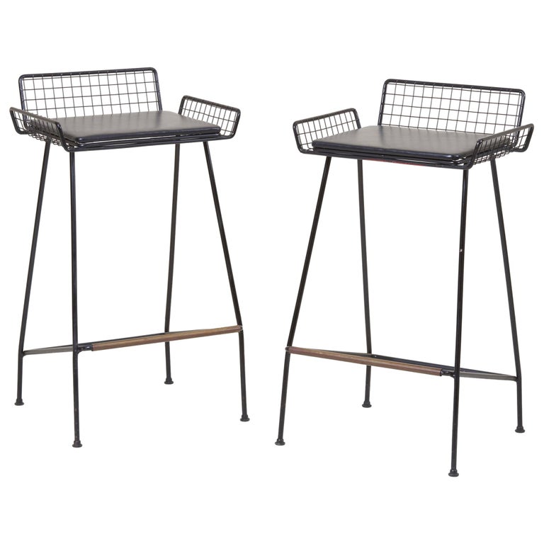 Pair Of Tony Paul Iron Bar Stools 1950s Usa For At 1stdibs Pair Of Tony Paul Iron Bar Stools 1950s Usa For