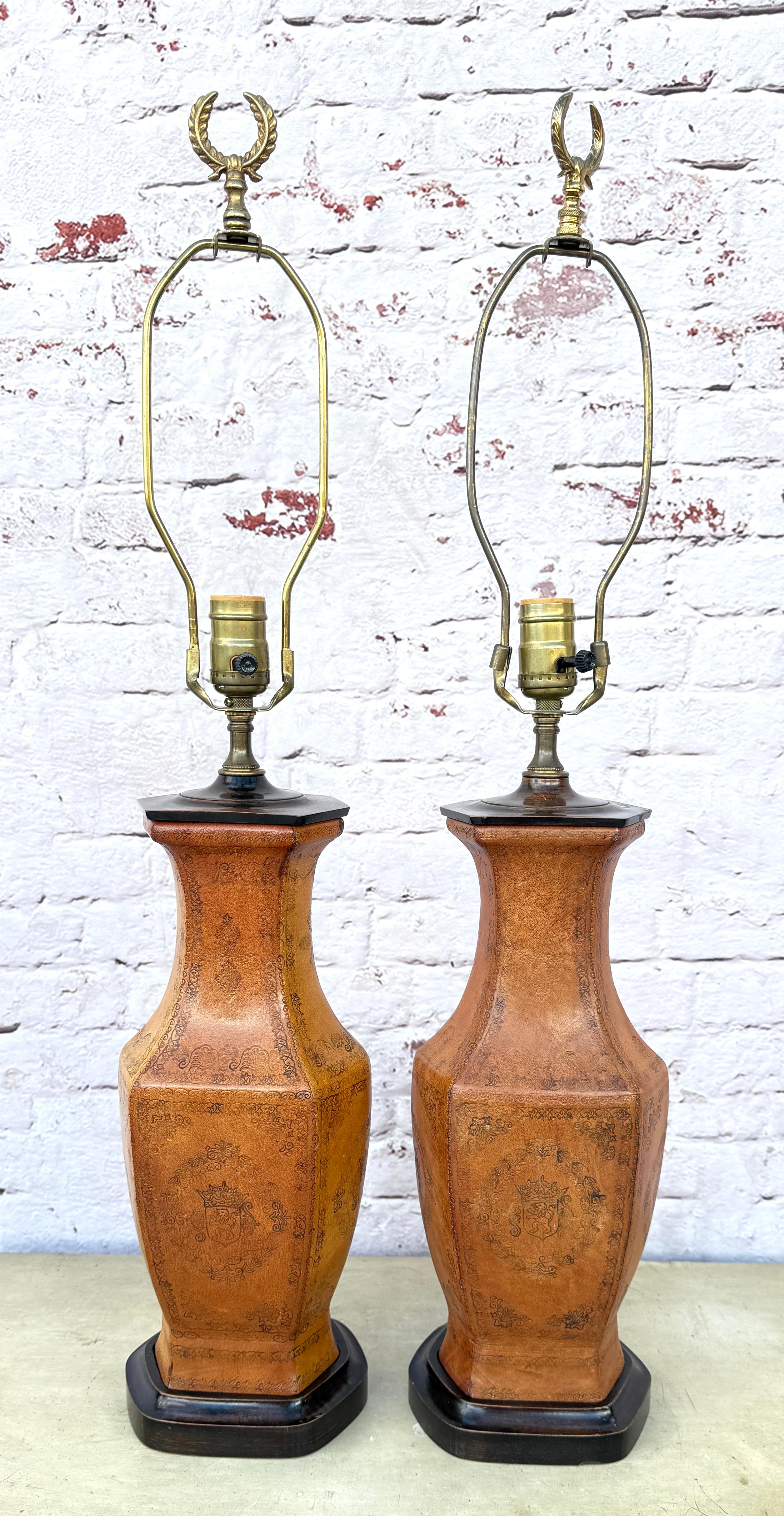 Pair Of Tooled Leather Table Lamps With Coats Of Arms Motif For Sale 5