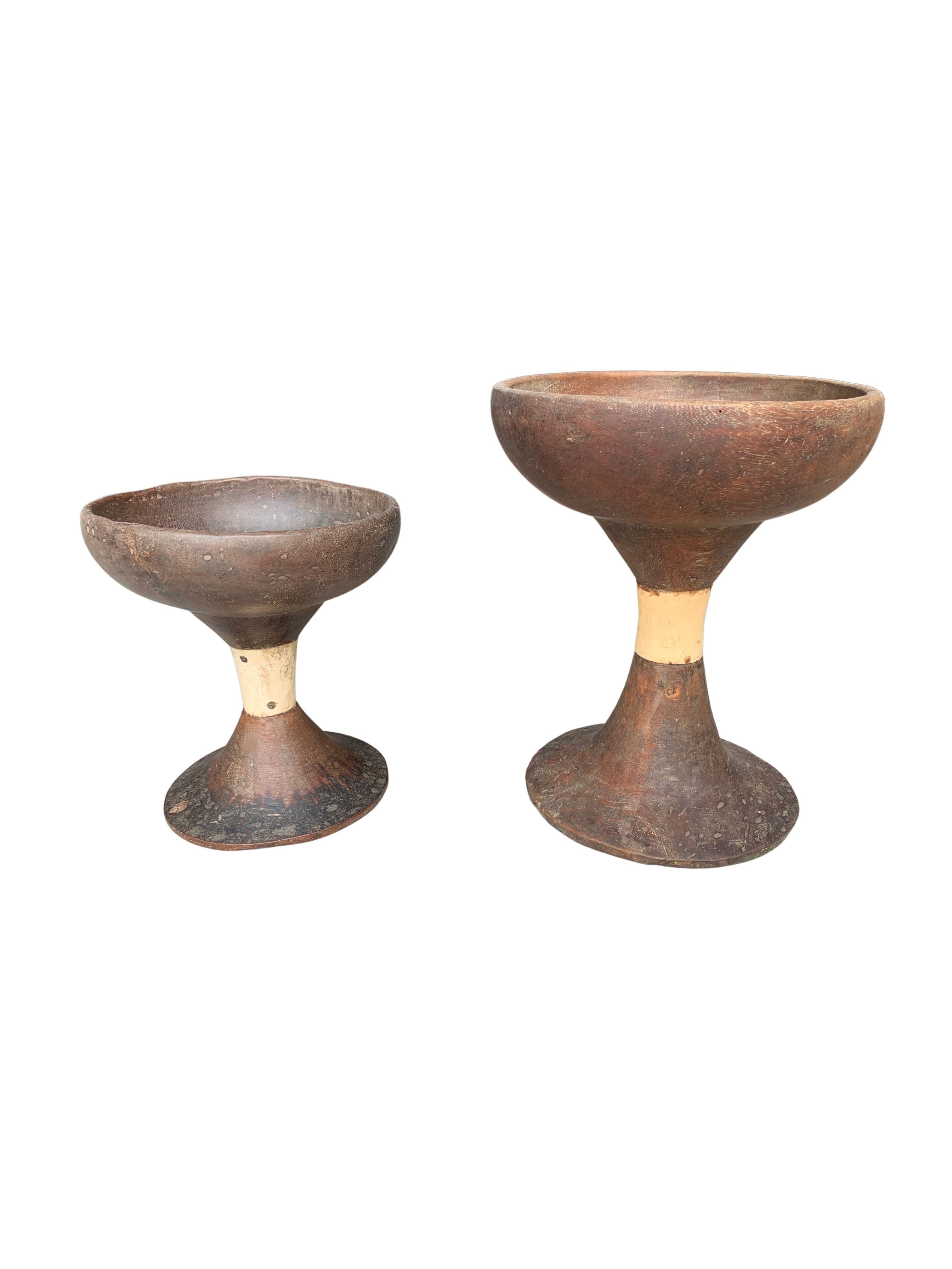 Other Pair of Toraja Wood Ceremonial Bowls, Sulawesi, Indonesia, c. 1900 For Sale