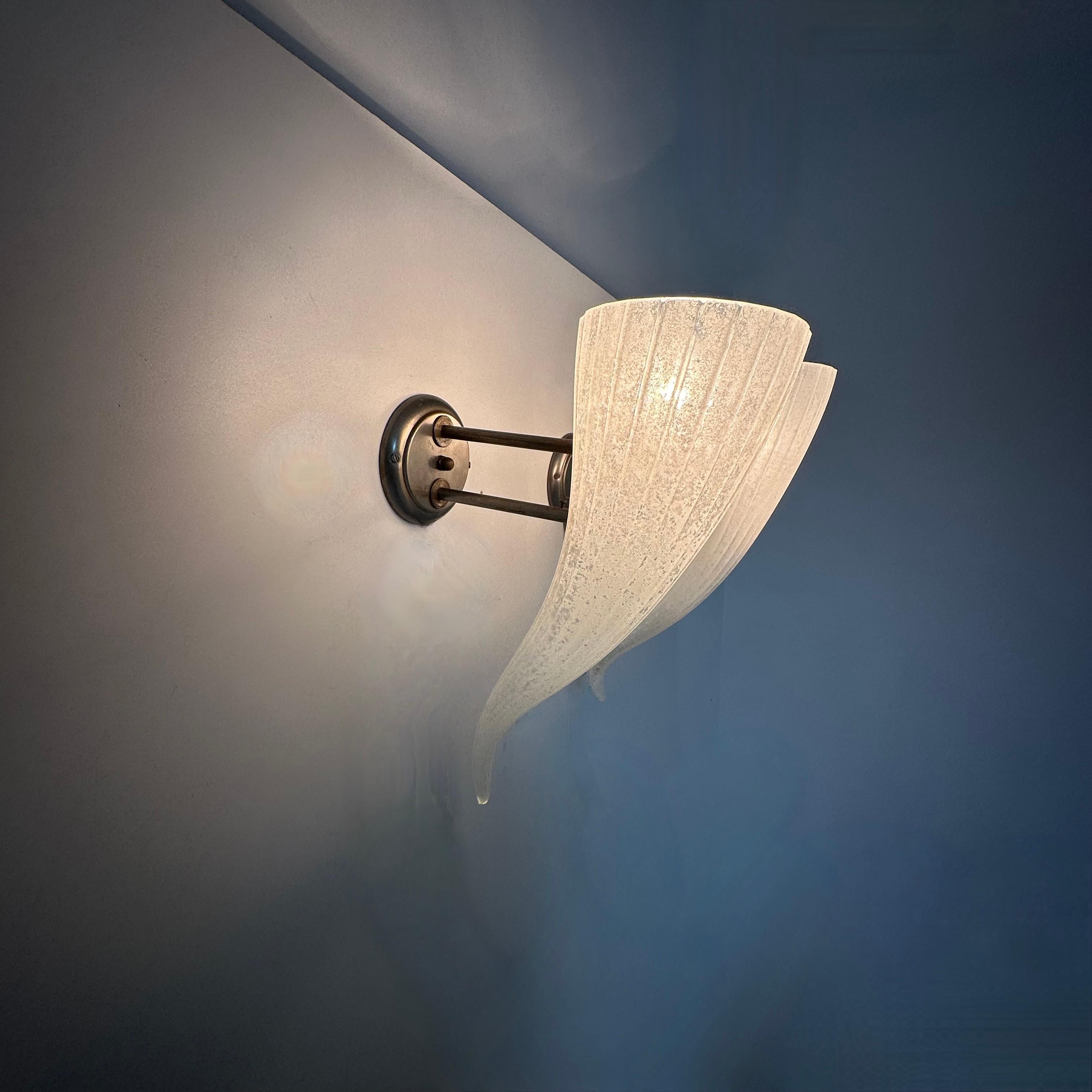 italien Paire d'appliques en verre torch, années 1980 en vente