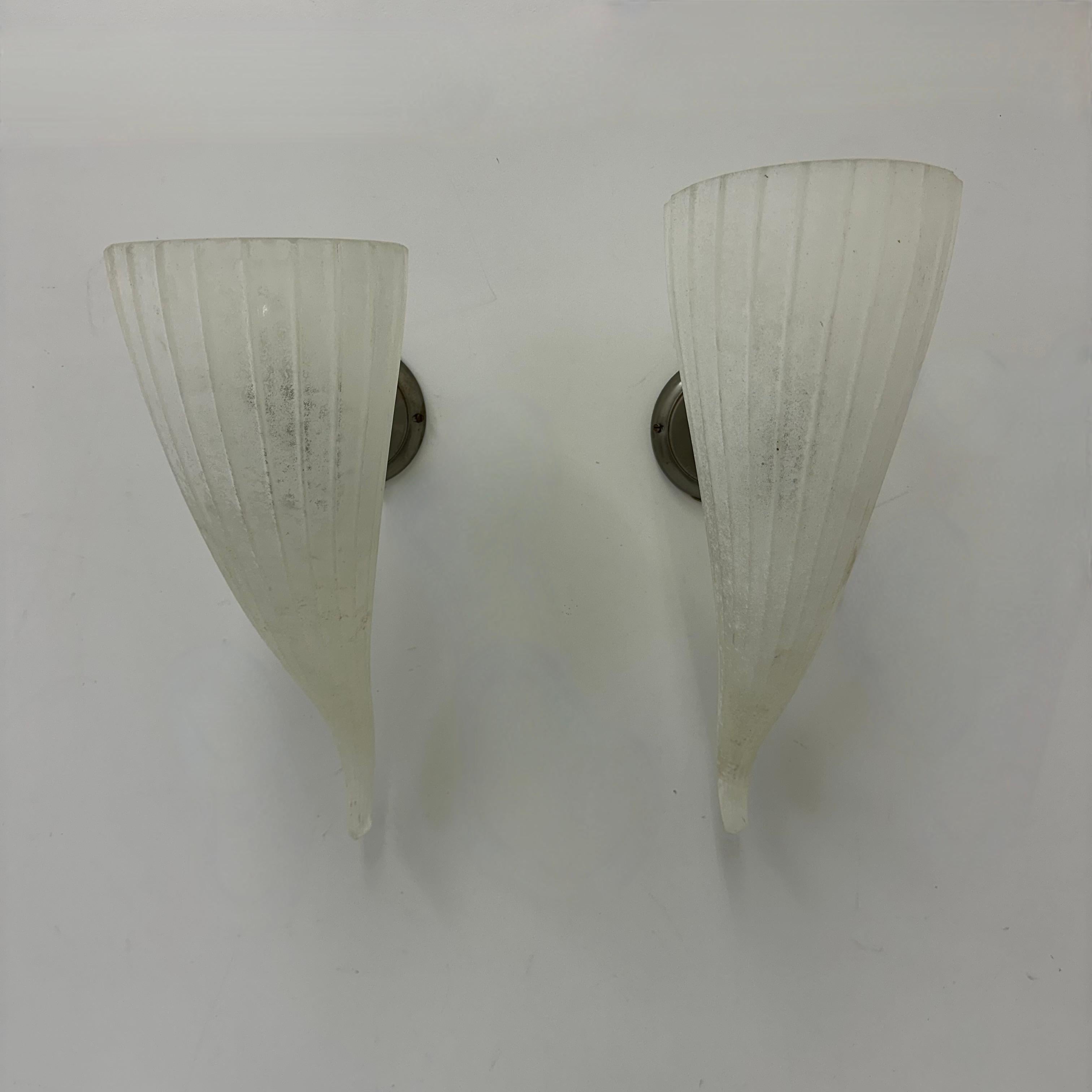 Paire d'appliques en verre torch, années 1980 en vente 2