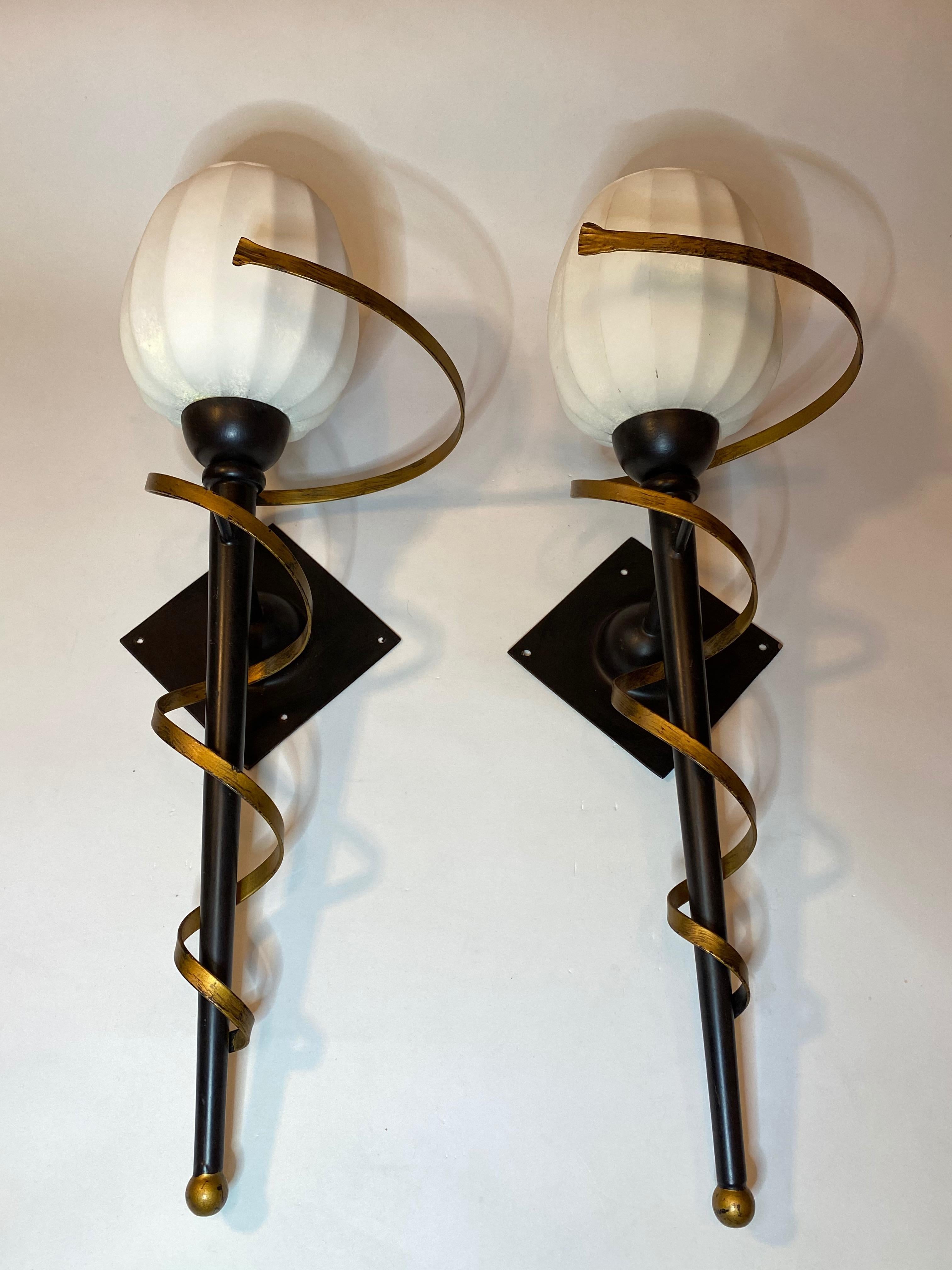 Pair of Torch Tole Sconces Gilded and Black Metal, Koegl Leuchten, 1980s In Good Condition For Sale In Nuernberg, DE