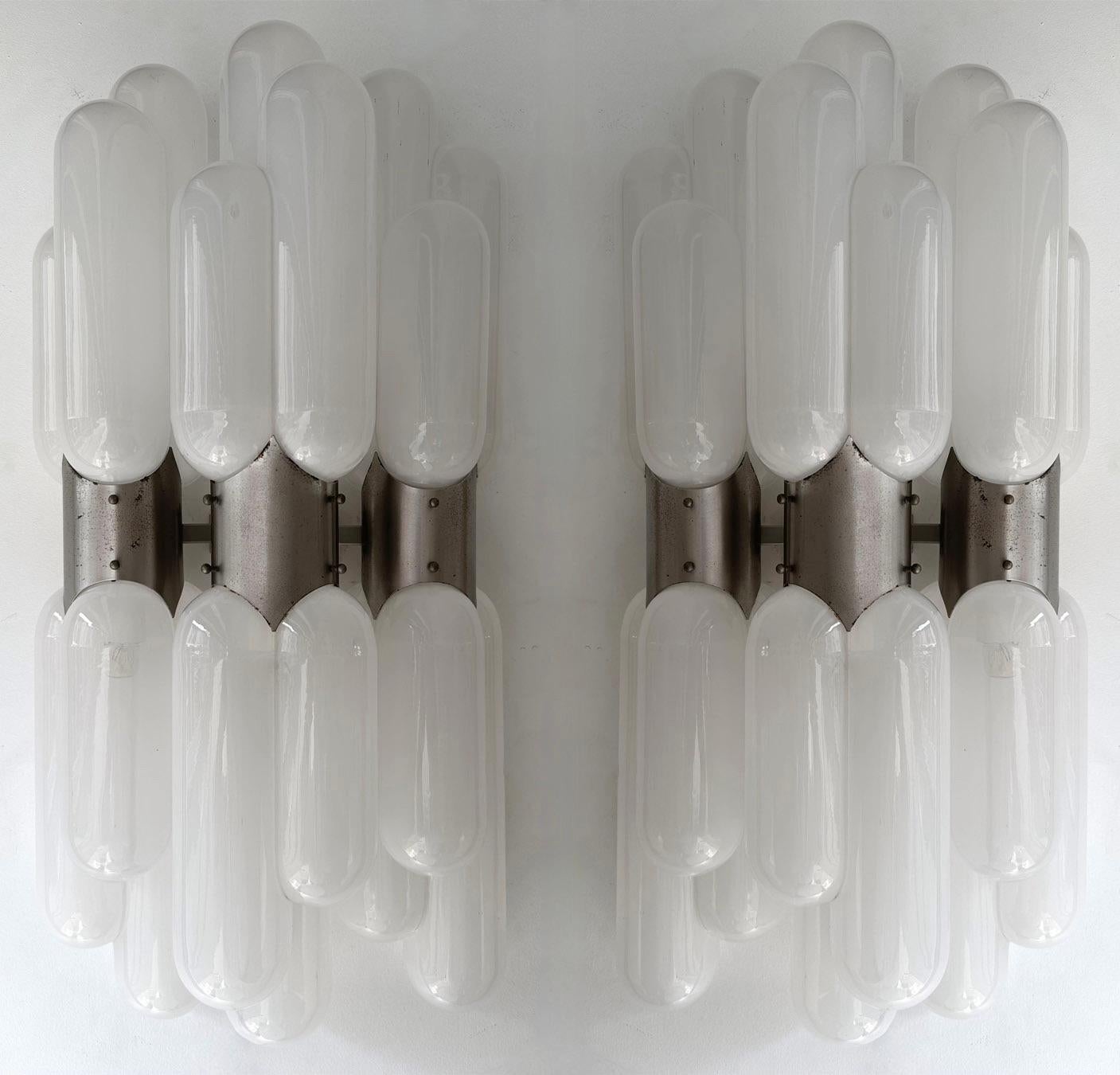 Pair of Torpedo Murano Glass Sconces by Carlo Nason for Mazzega, Italy, 1970s For Sale 6