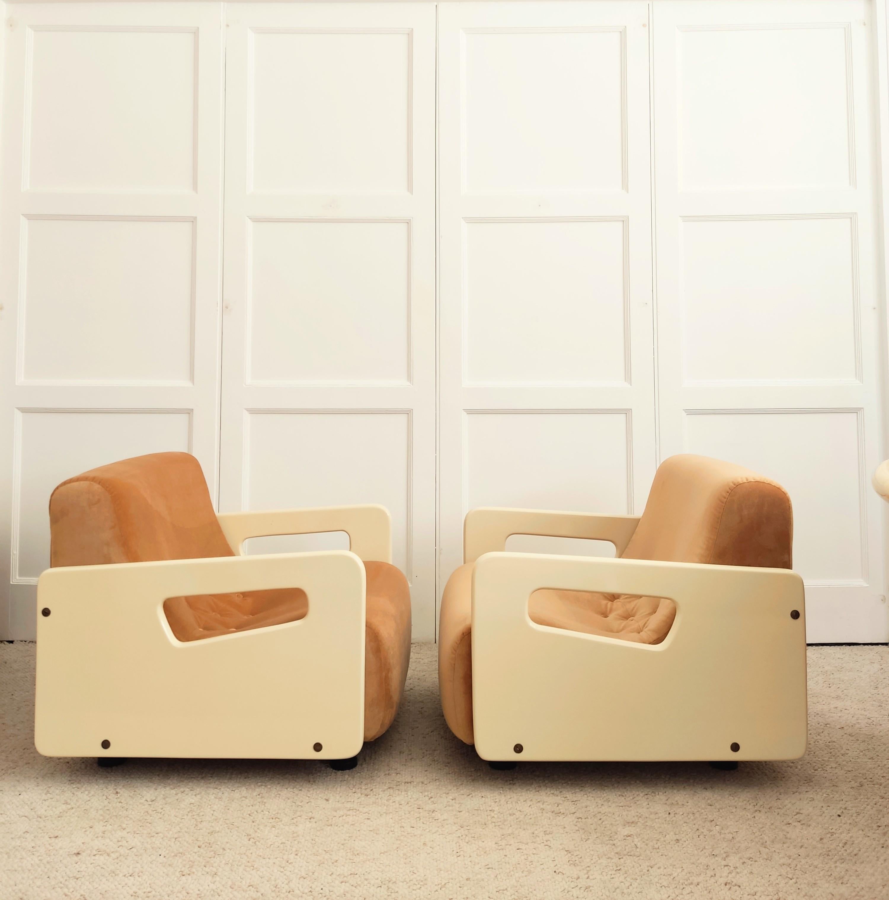 Pair of Toruga armchairs - Italy 1960s Bon état - En vente à Paris, FR