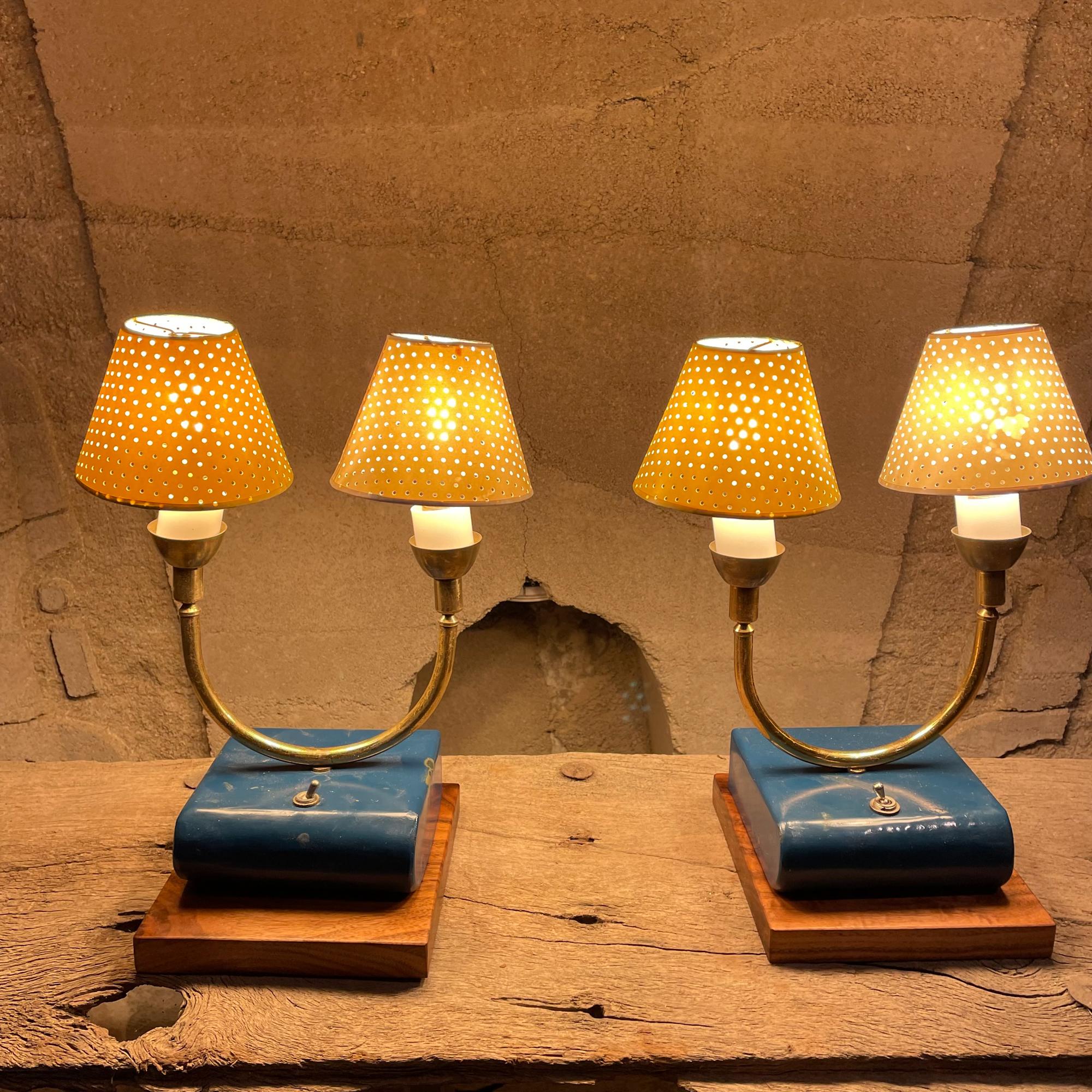 Metal Pair of Totally French Vintage Table Lamps in Blue White & Yellow France, 1950s For Sale
